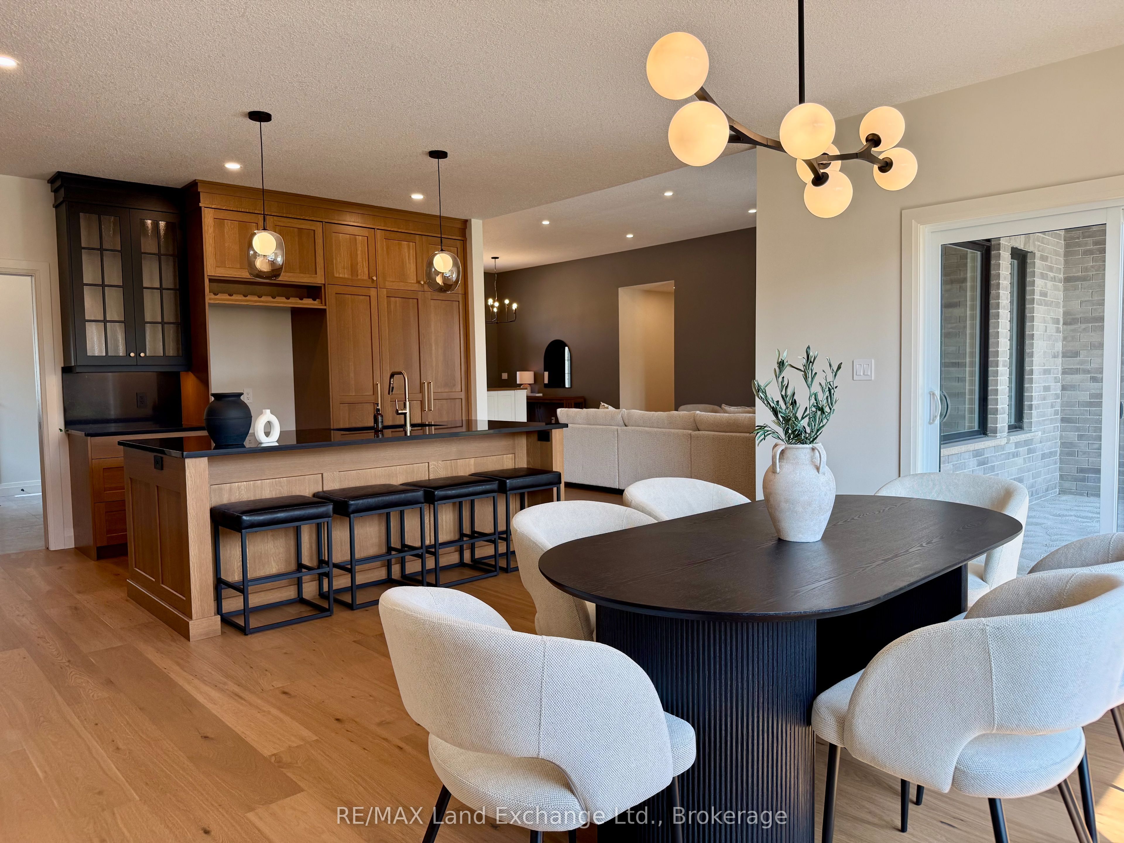 926 Bogdanovic Way Property Photo 11