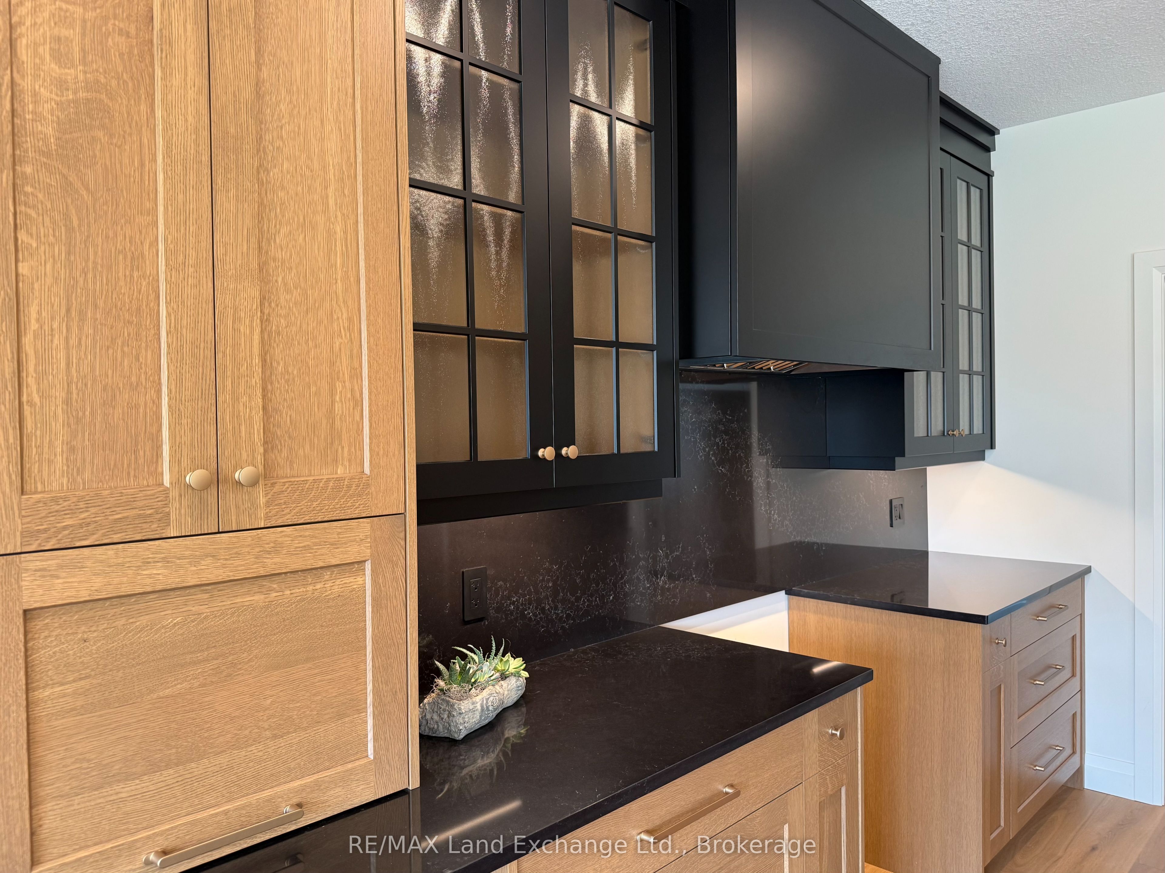 926 Bogdanovic Way Property Photo 14