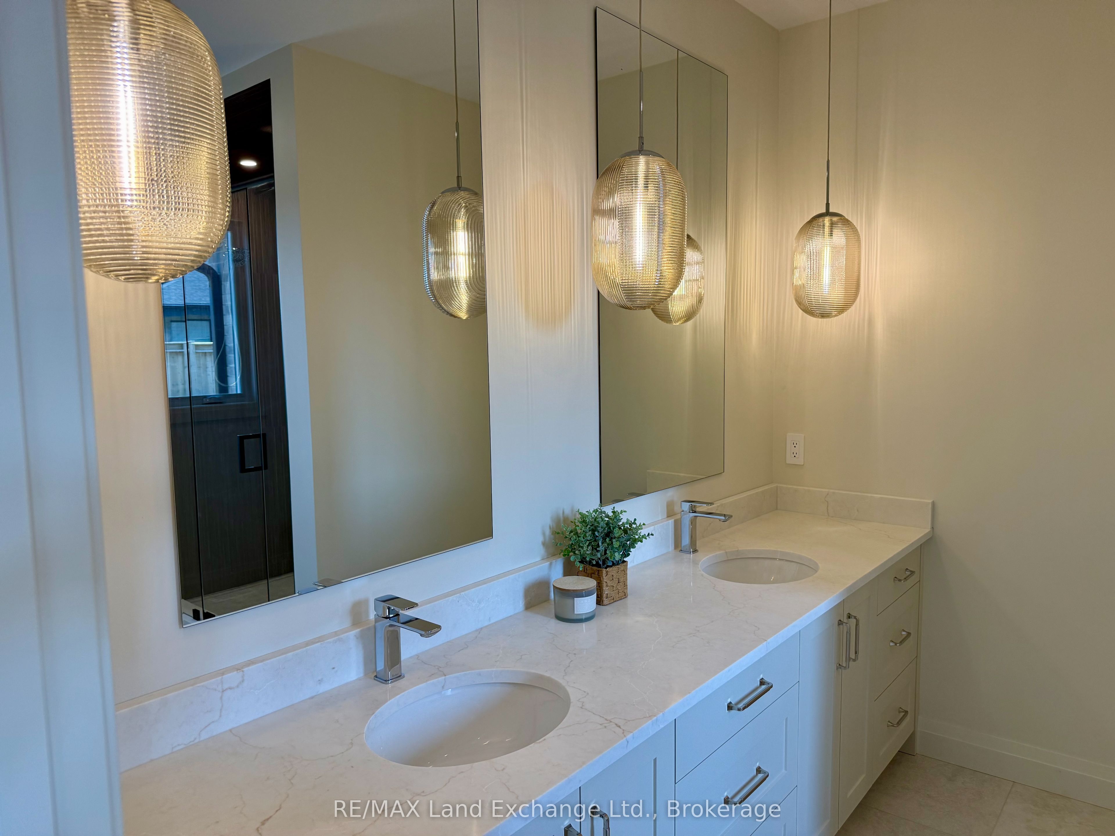 926 Bogdanovic Way Property Photo 23