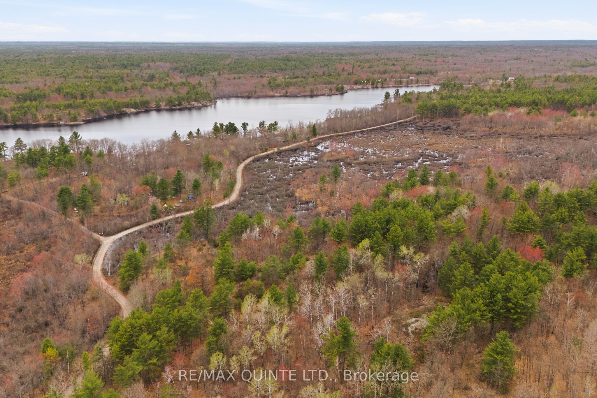 87 Gull Creek Lane Property Photo 17