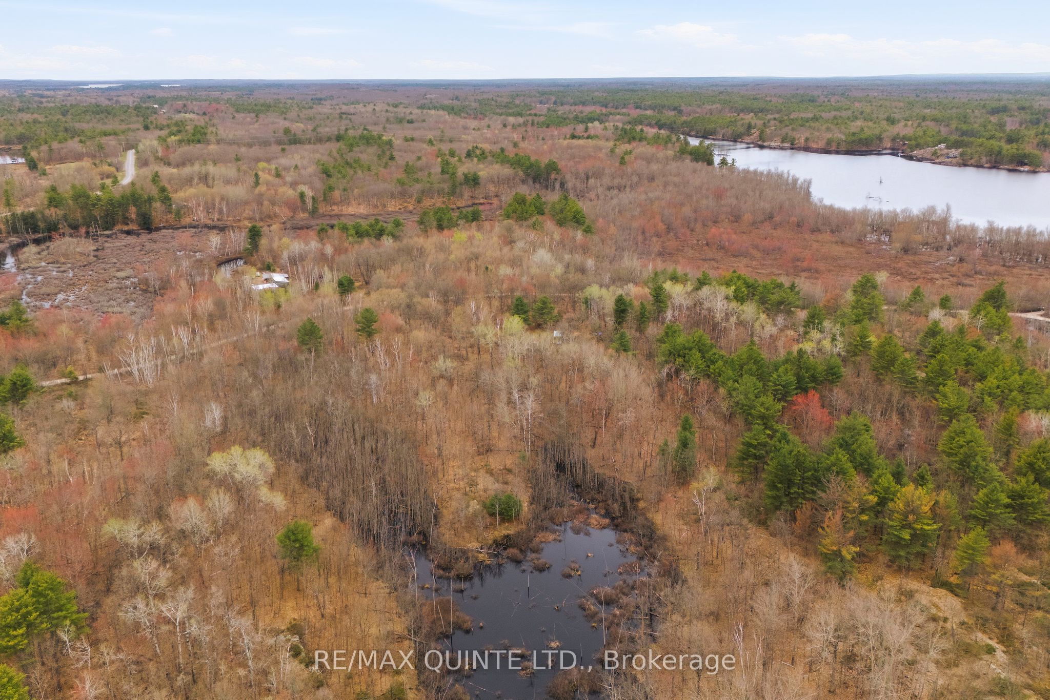 87 Gull Creek Lane Property Photo 20
