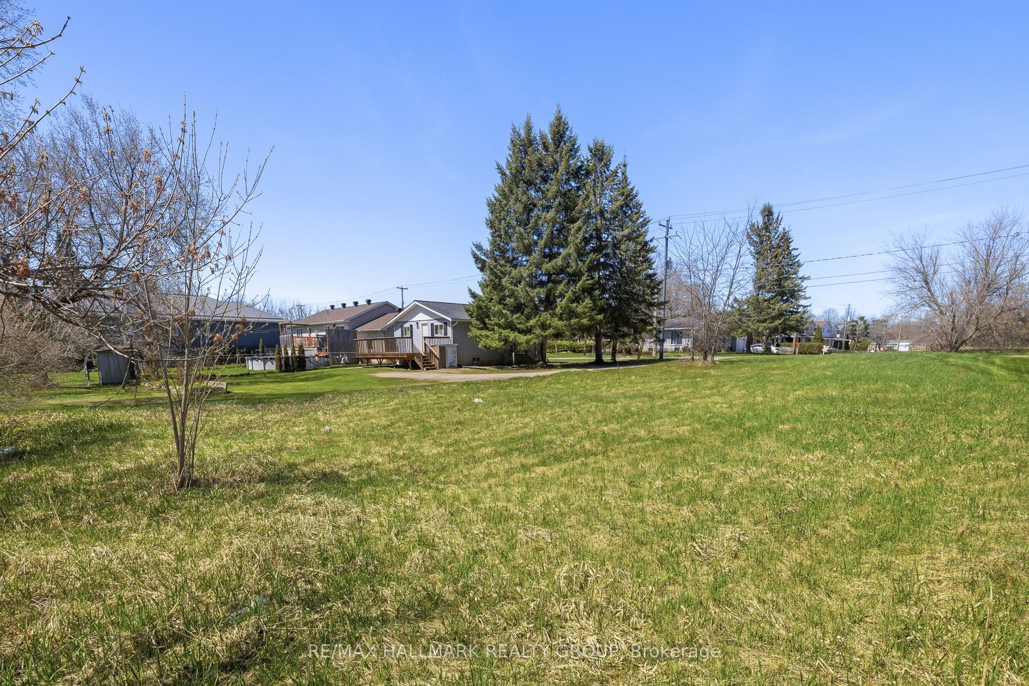 32 Brock Street N Property Photo 8