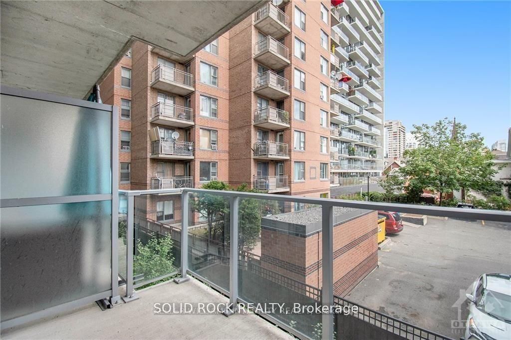 255 Bay Street 213 Property Photo 16