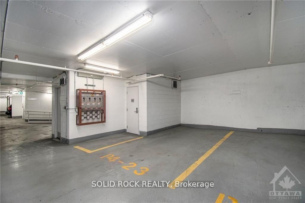 255 Bay Street 213 Property Photo 22
