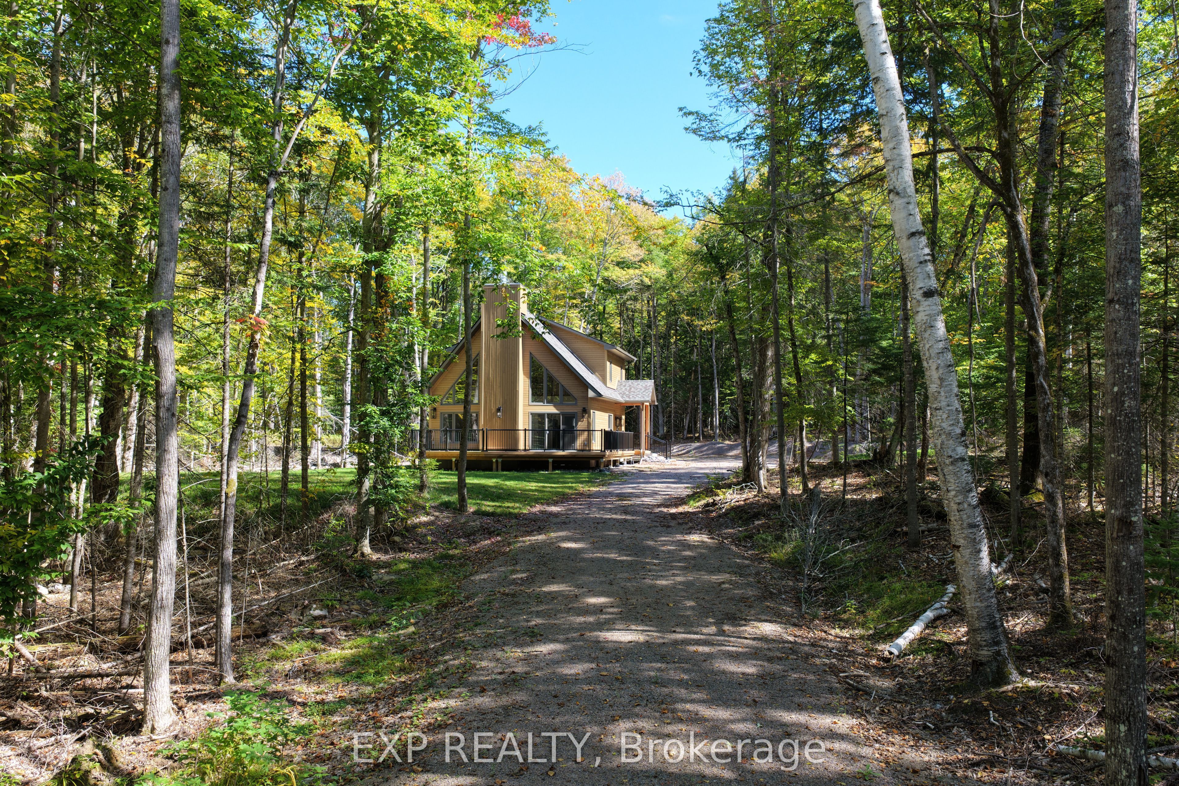 743 Lakewoods Drive Property Photo 1