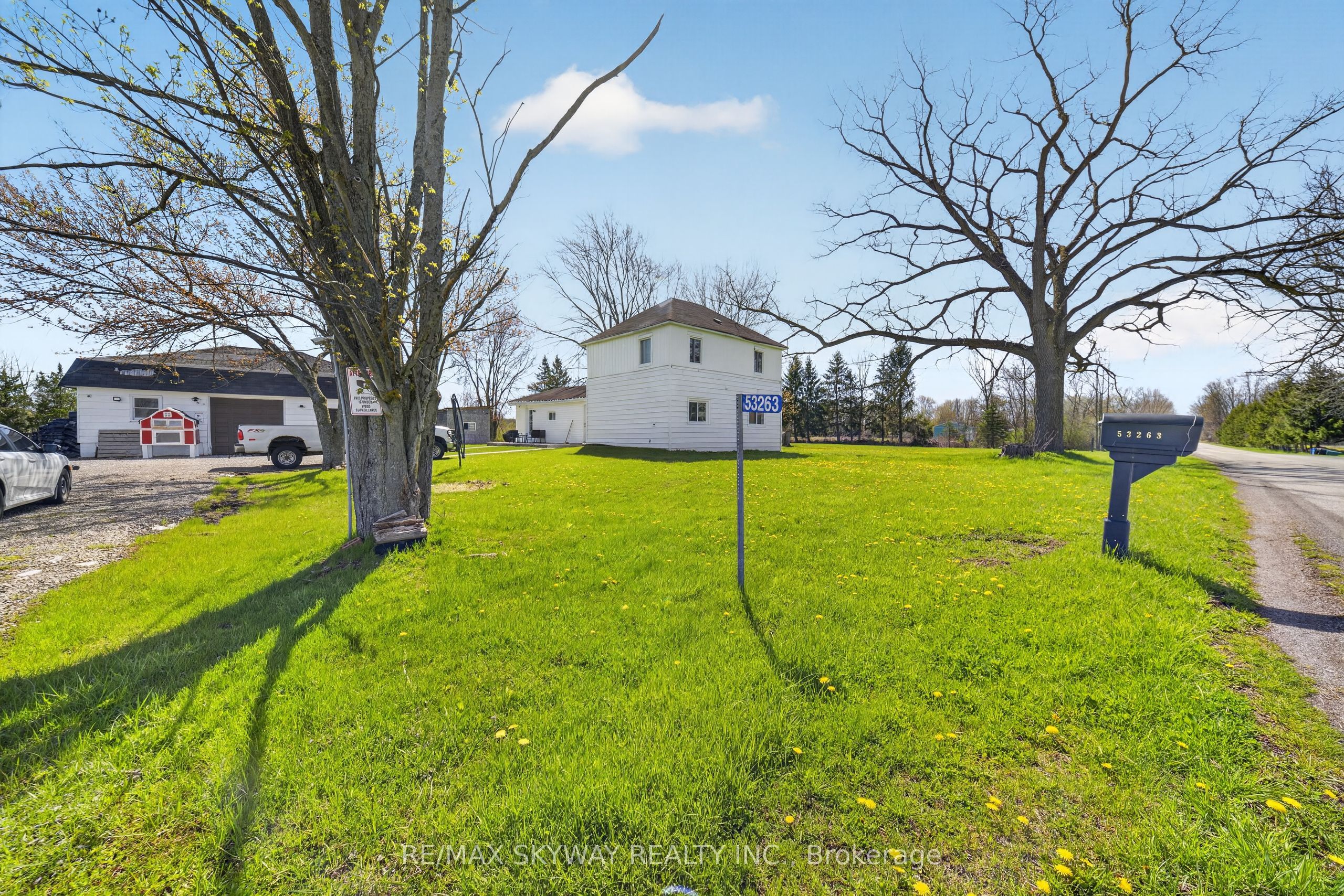 53263 Winger Road E Property Photo 32