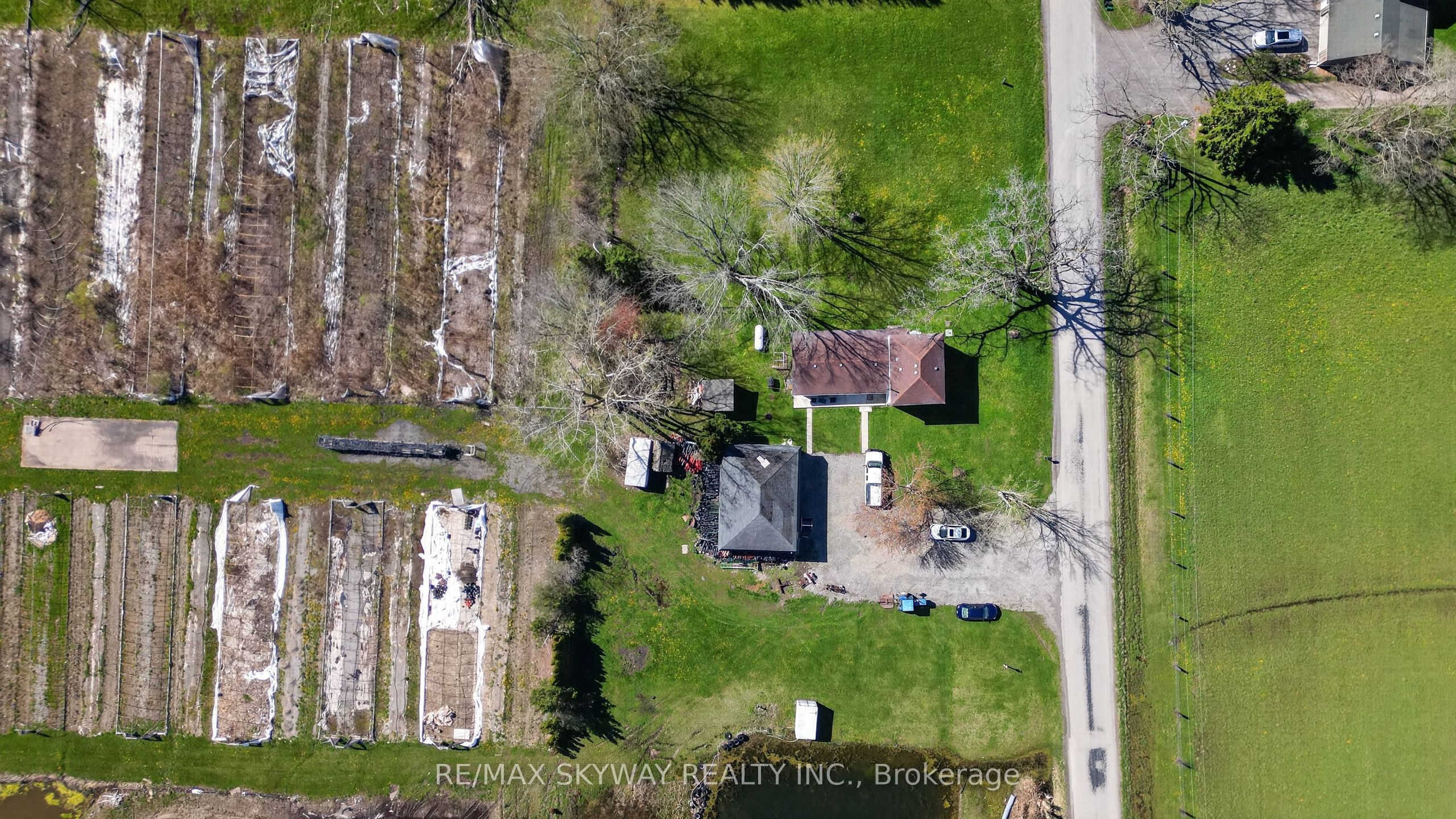 53263 Winger Road E Property Photo 37