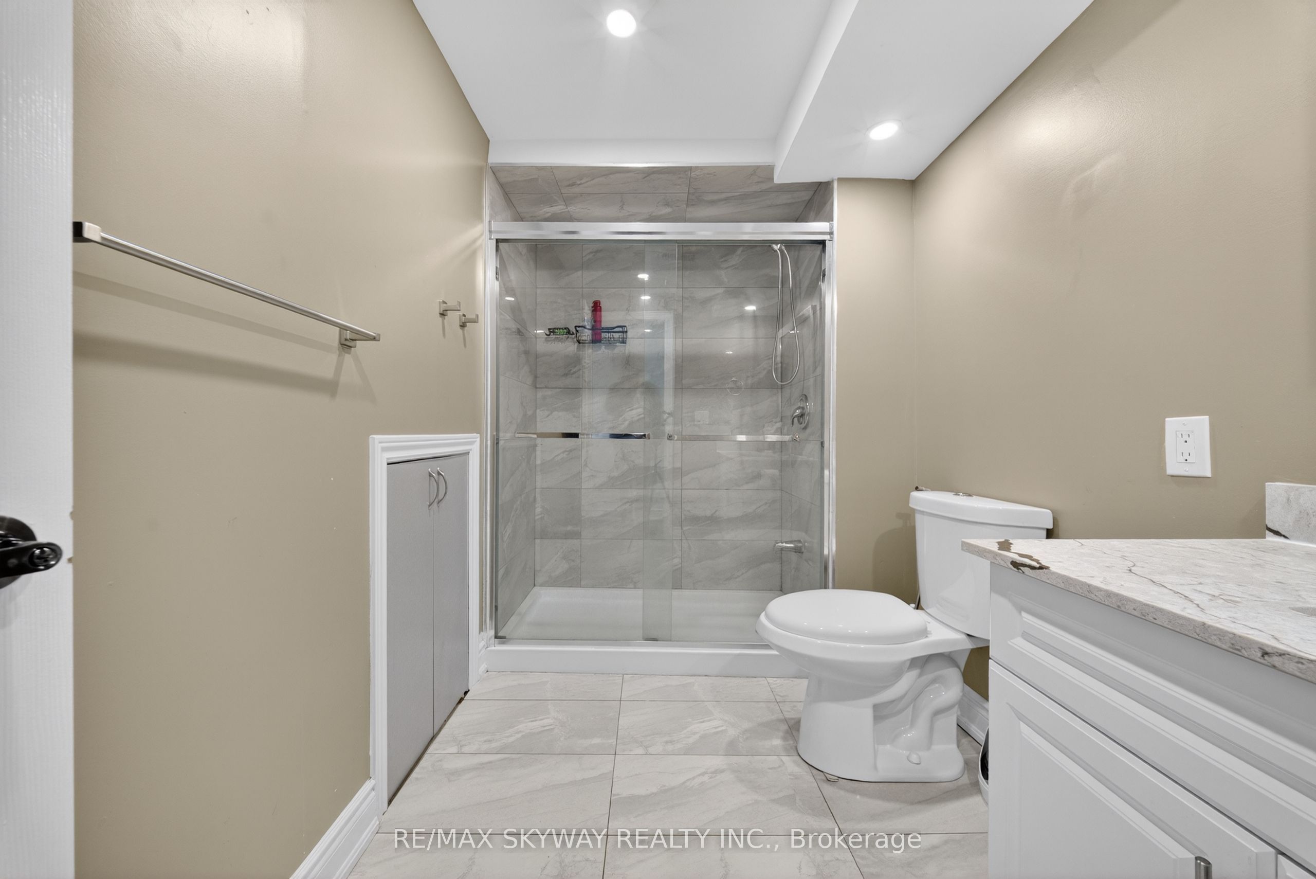 53263 Winger Road E Property Photo 46
