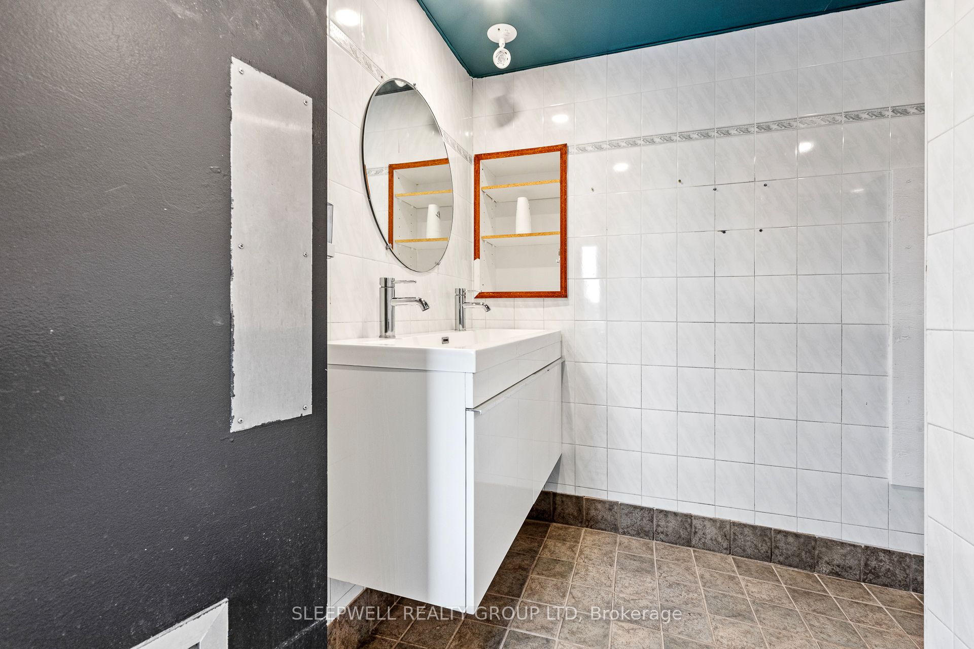 221 Echo Drive Property Photo 15