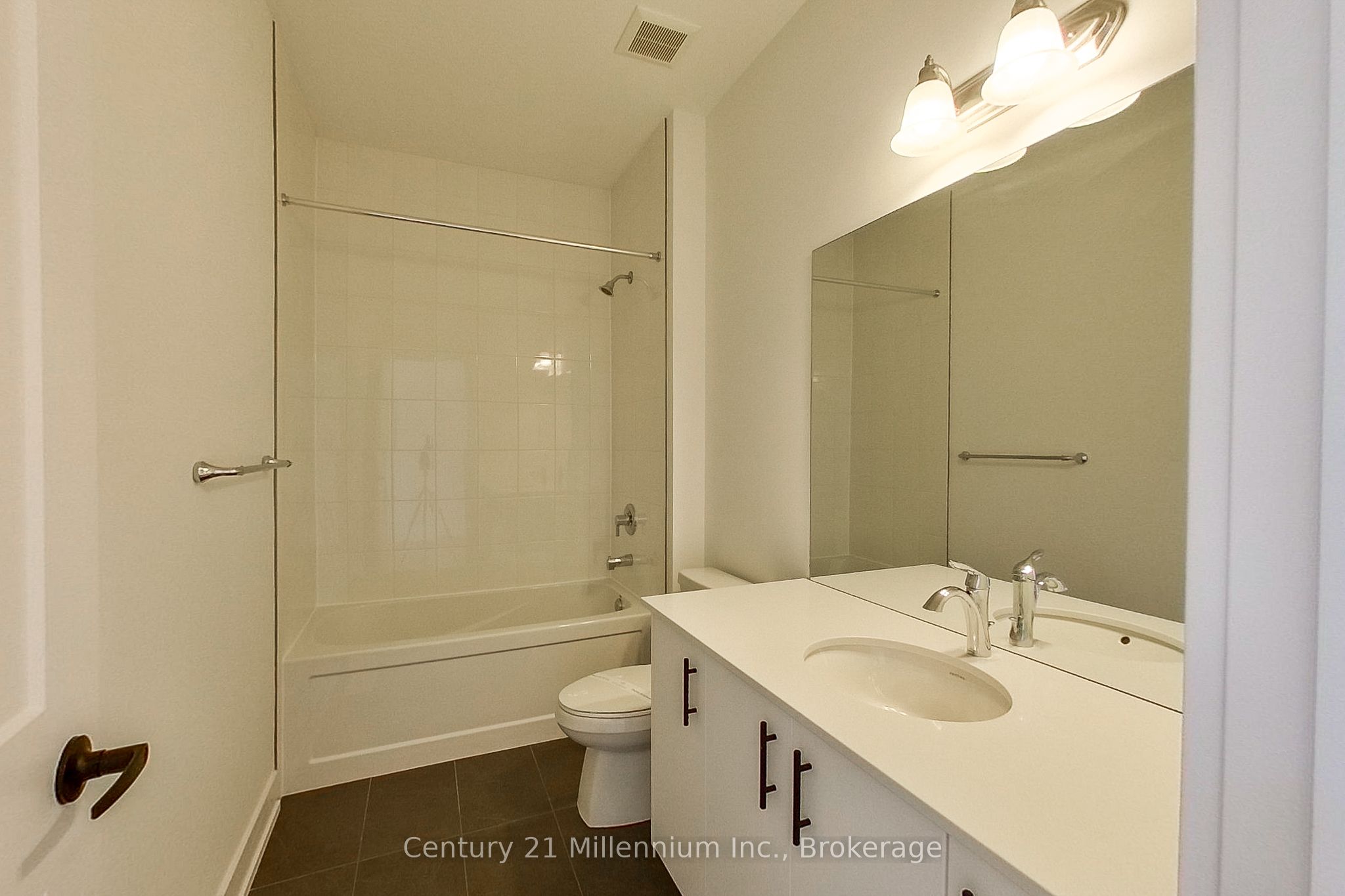 310 Telford Trail Property Photo 28