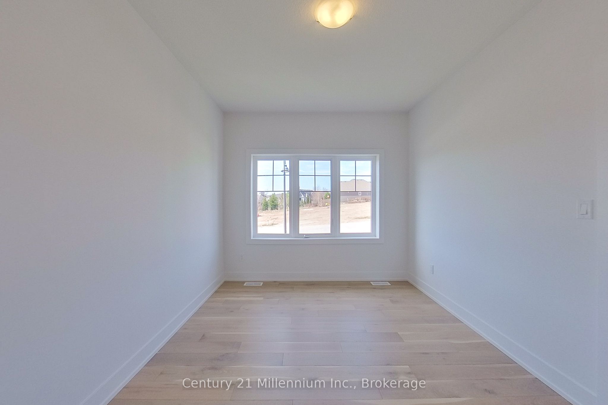 321 Telford Trail Property Photo 27