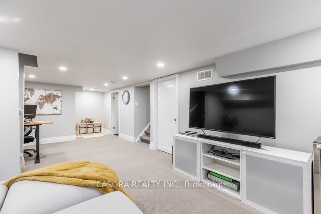 783 Rymal Road E Property Photo 32