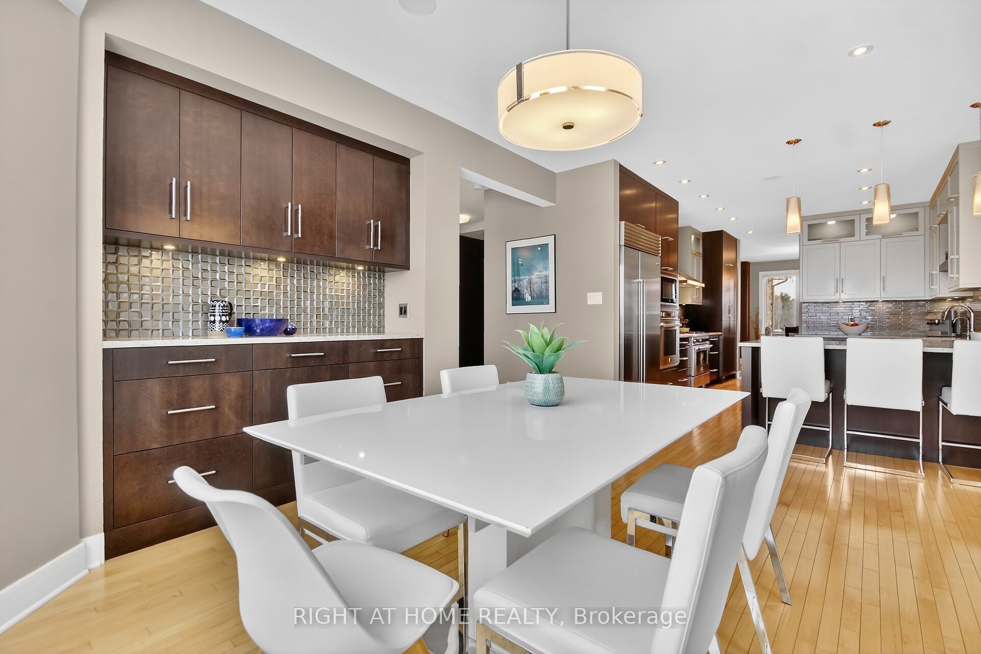 105 Ravenview Way Property Photo 11