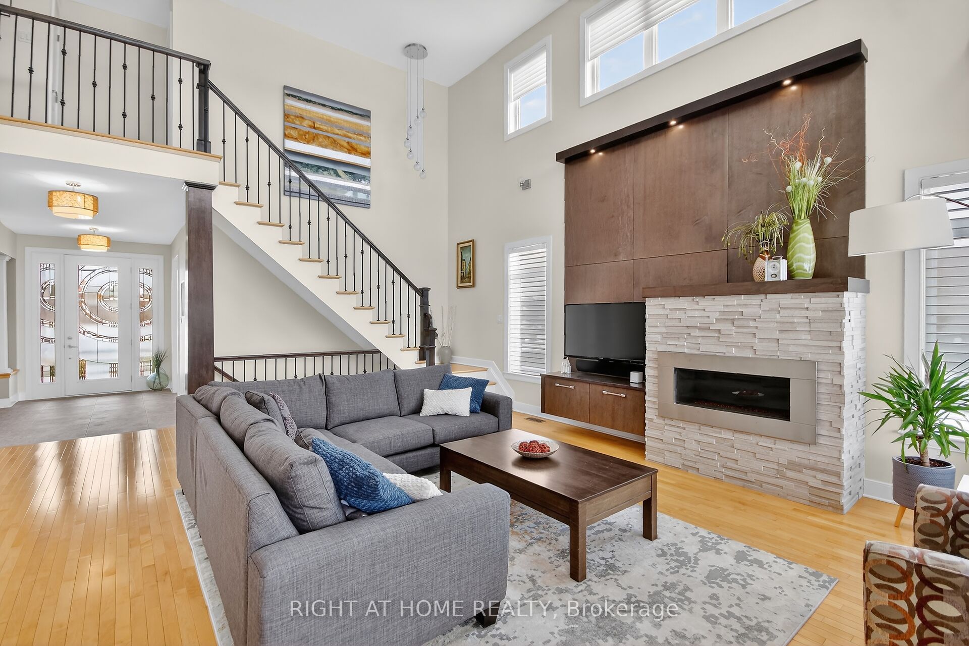 105 Ravenview Way Property Photo 14