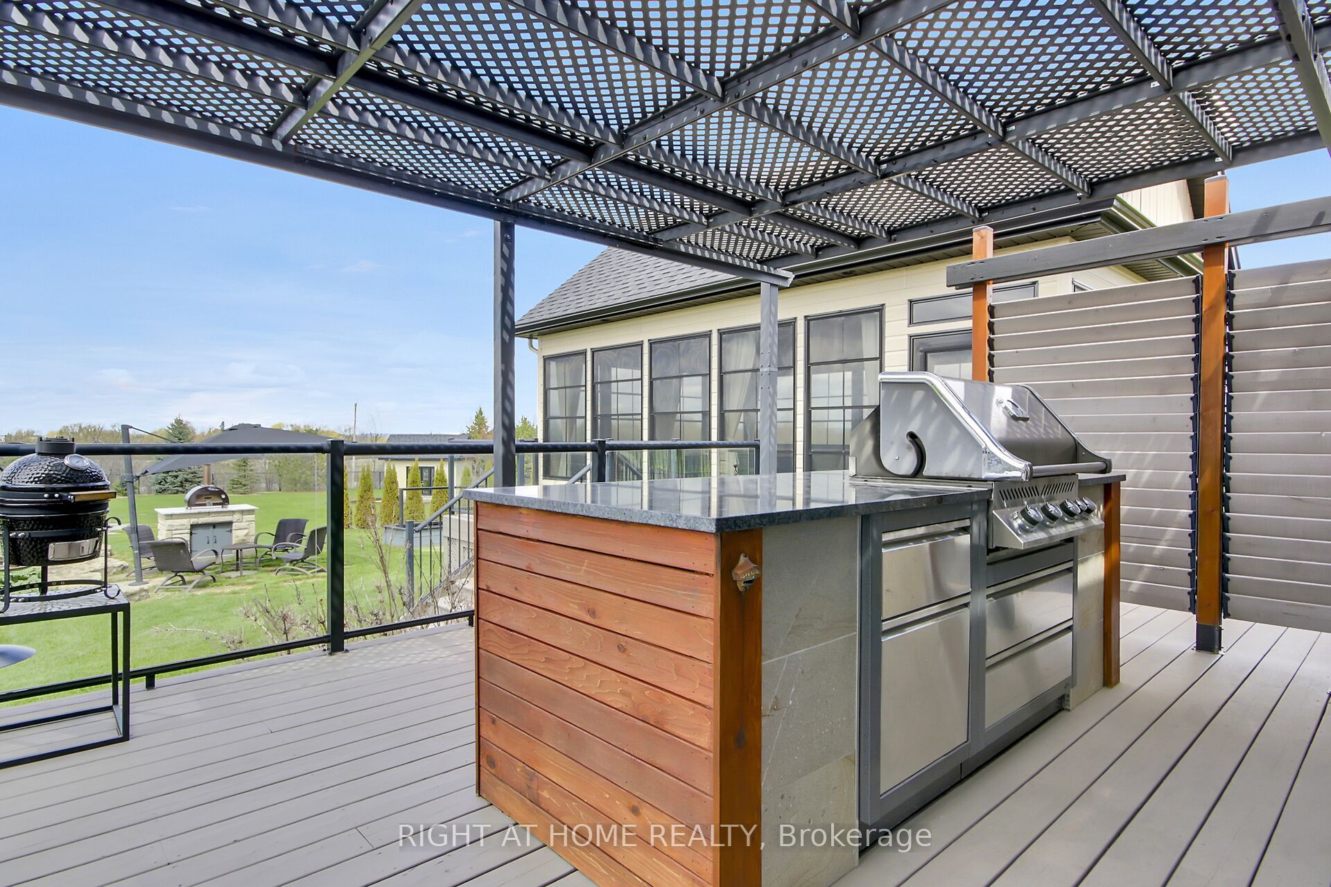 105 Ravenview Way Property Photo 39