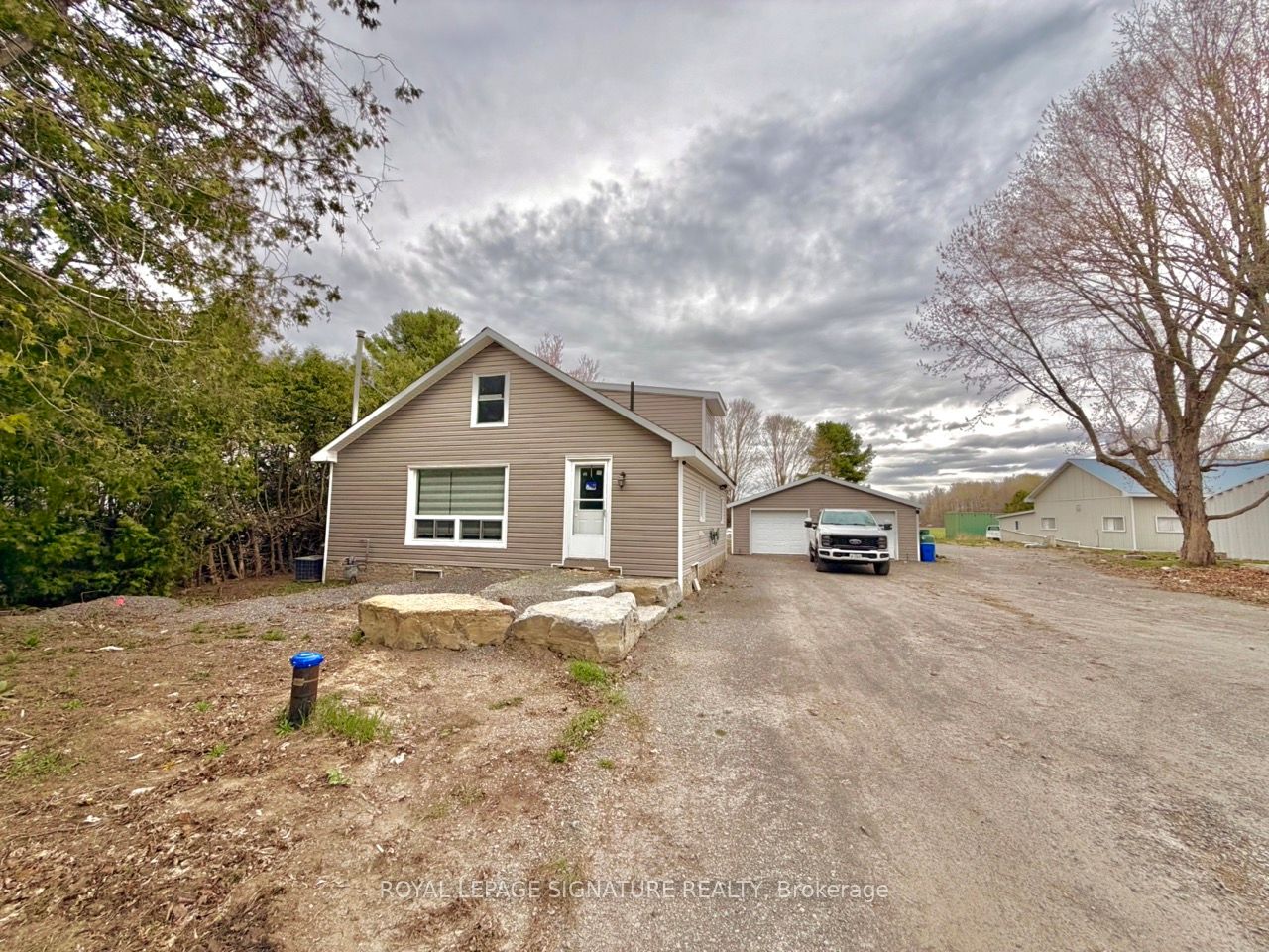 3201 Gordon Murdock Road Property Photo 3