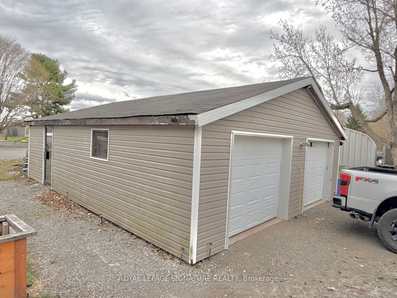 3201 Gordon Murdock Road Property Photo 7