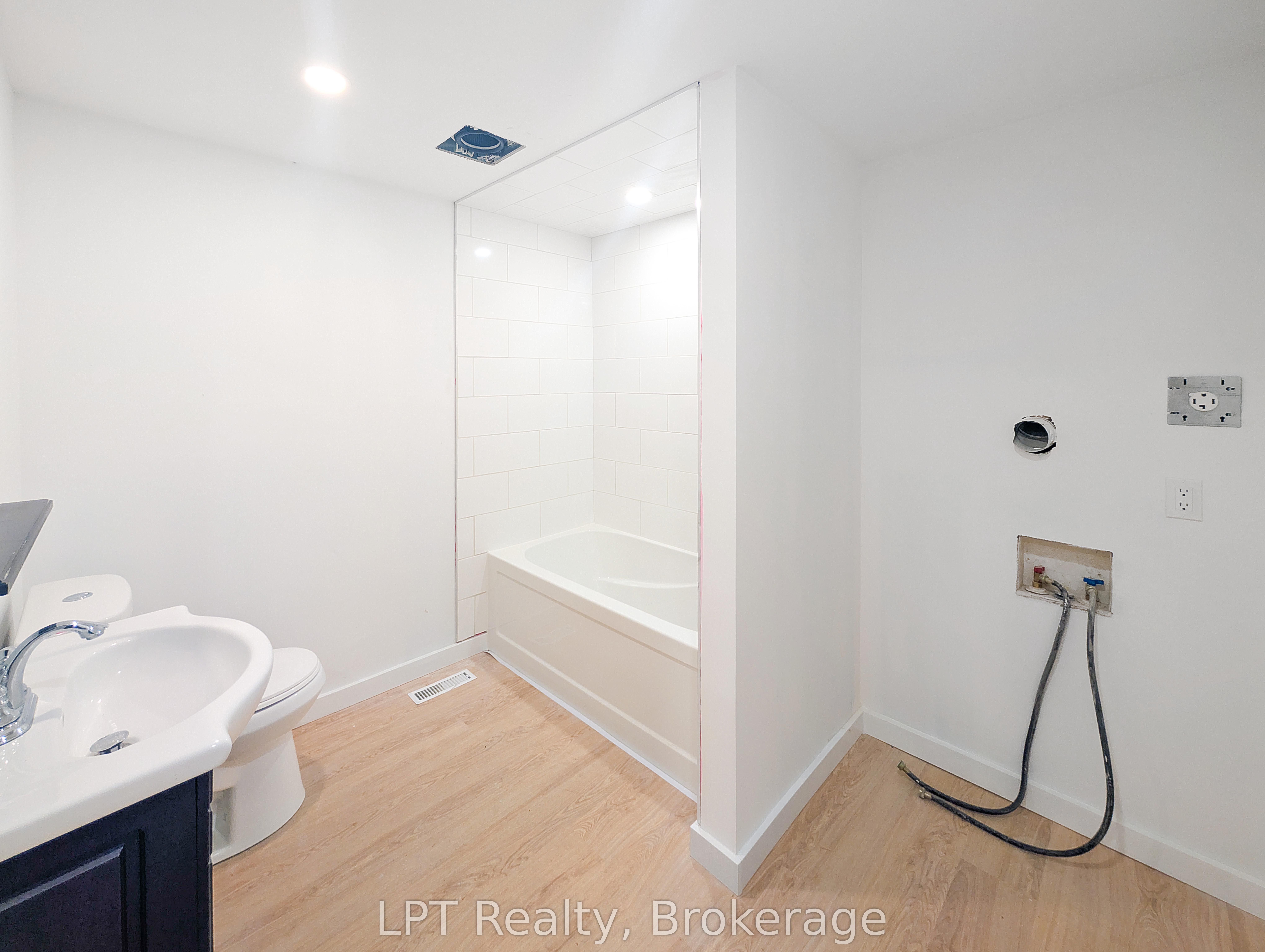 163 Garafraxa Street Property Photo 17