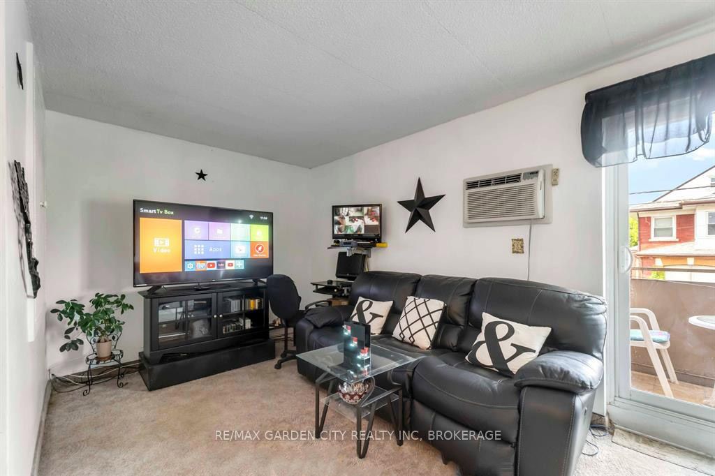 4692 Crysler Avenue 202 Property Photo 9
