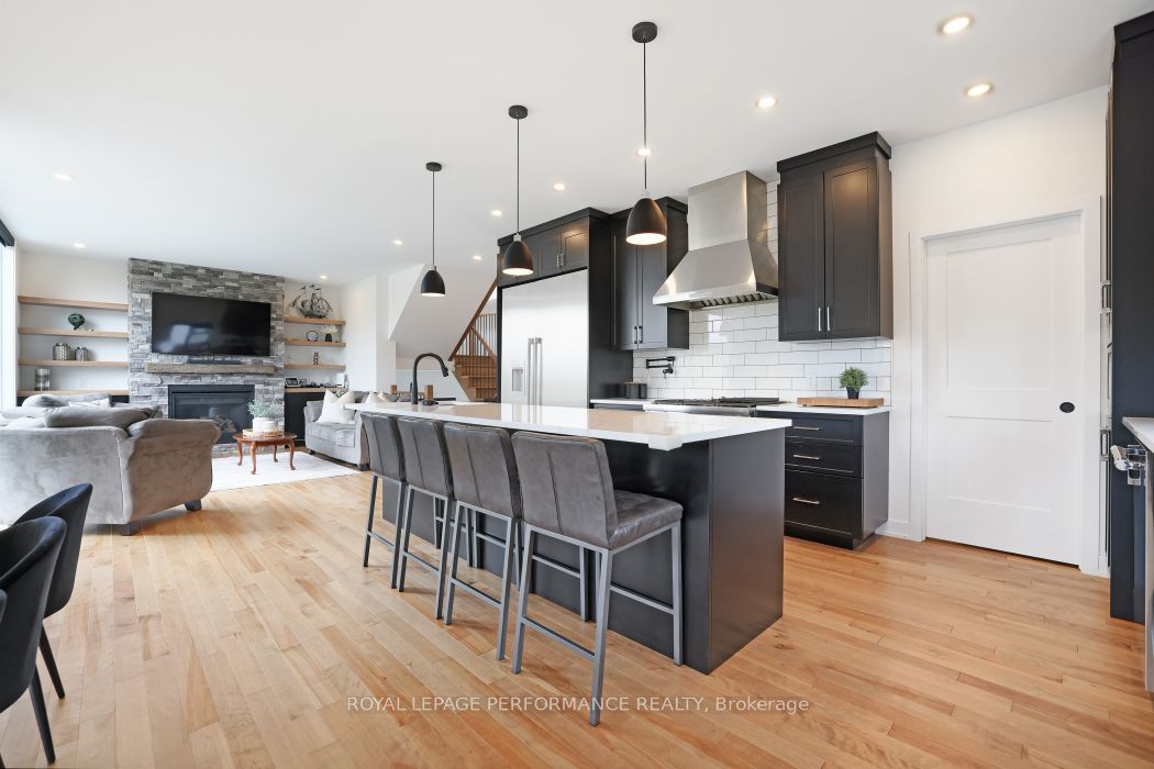 541 Barrage Street Property Photo 10