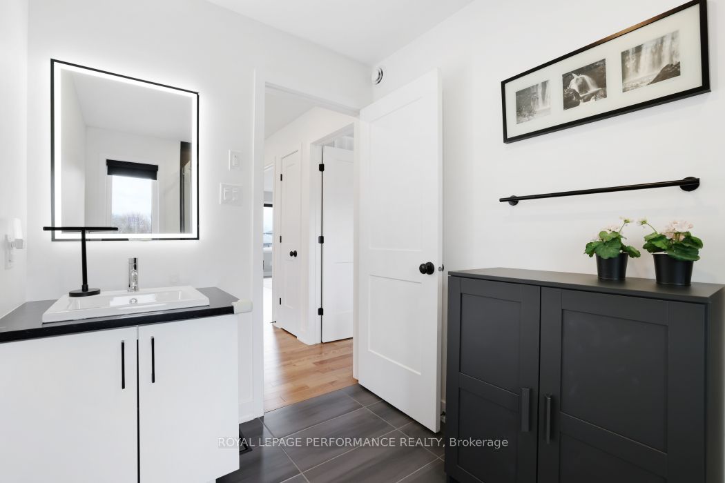 541 Barrage Street Property Photo 31