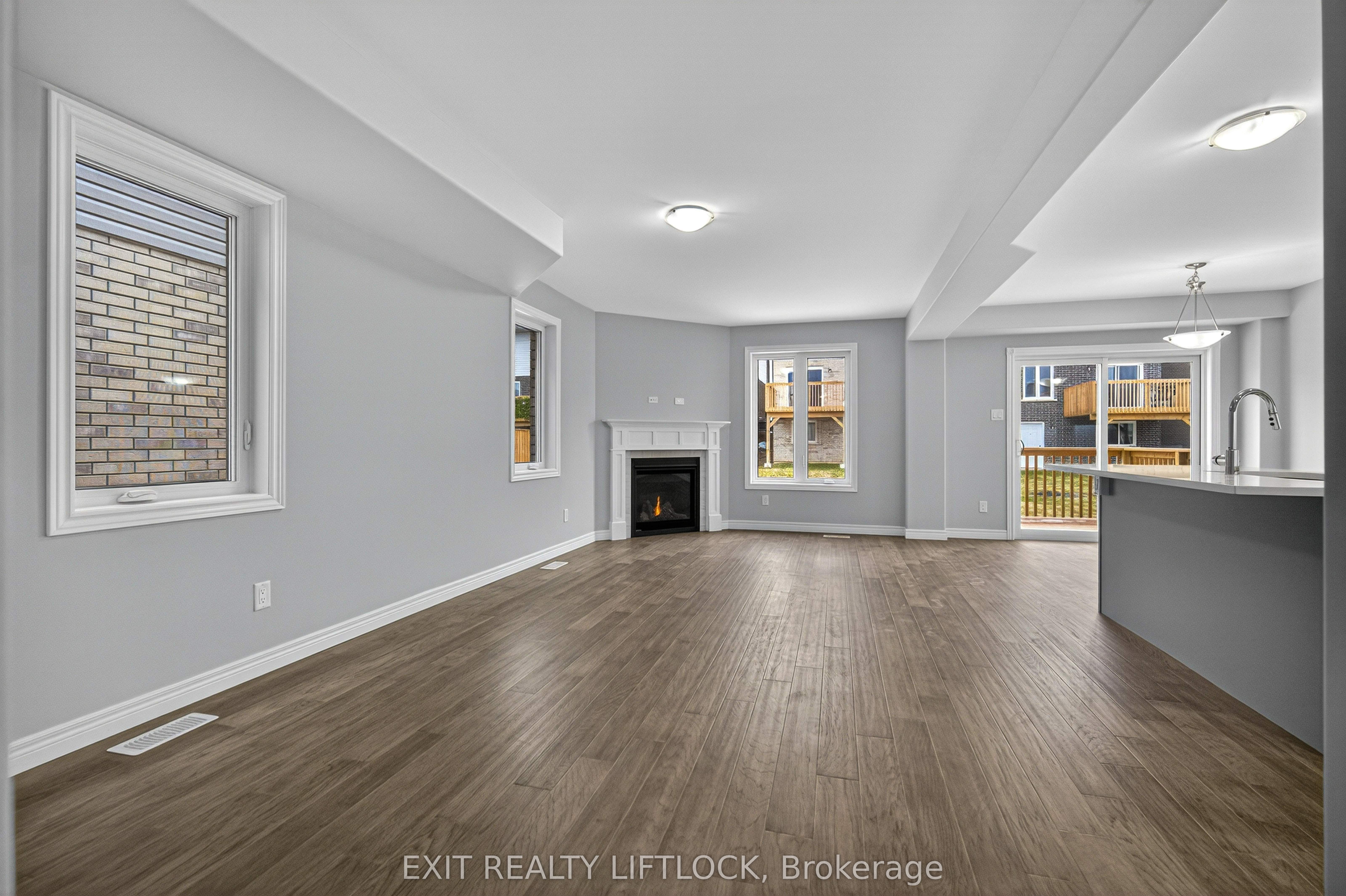 220 O'neil Street Property Photo 4