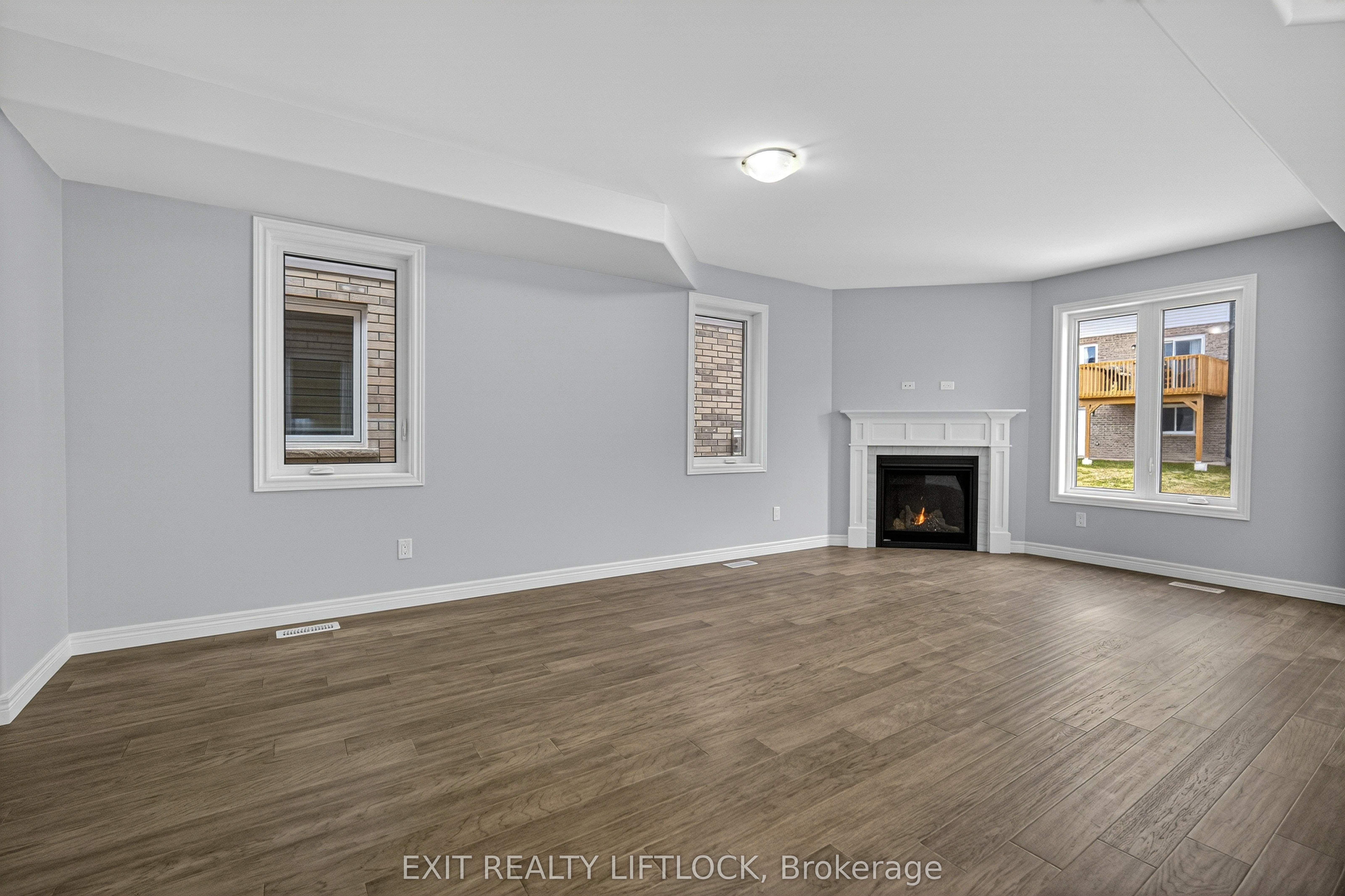 220 O'neil Street Property Photo 9