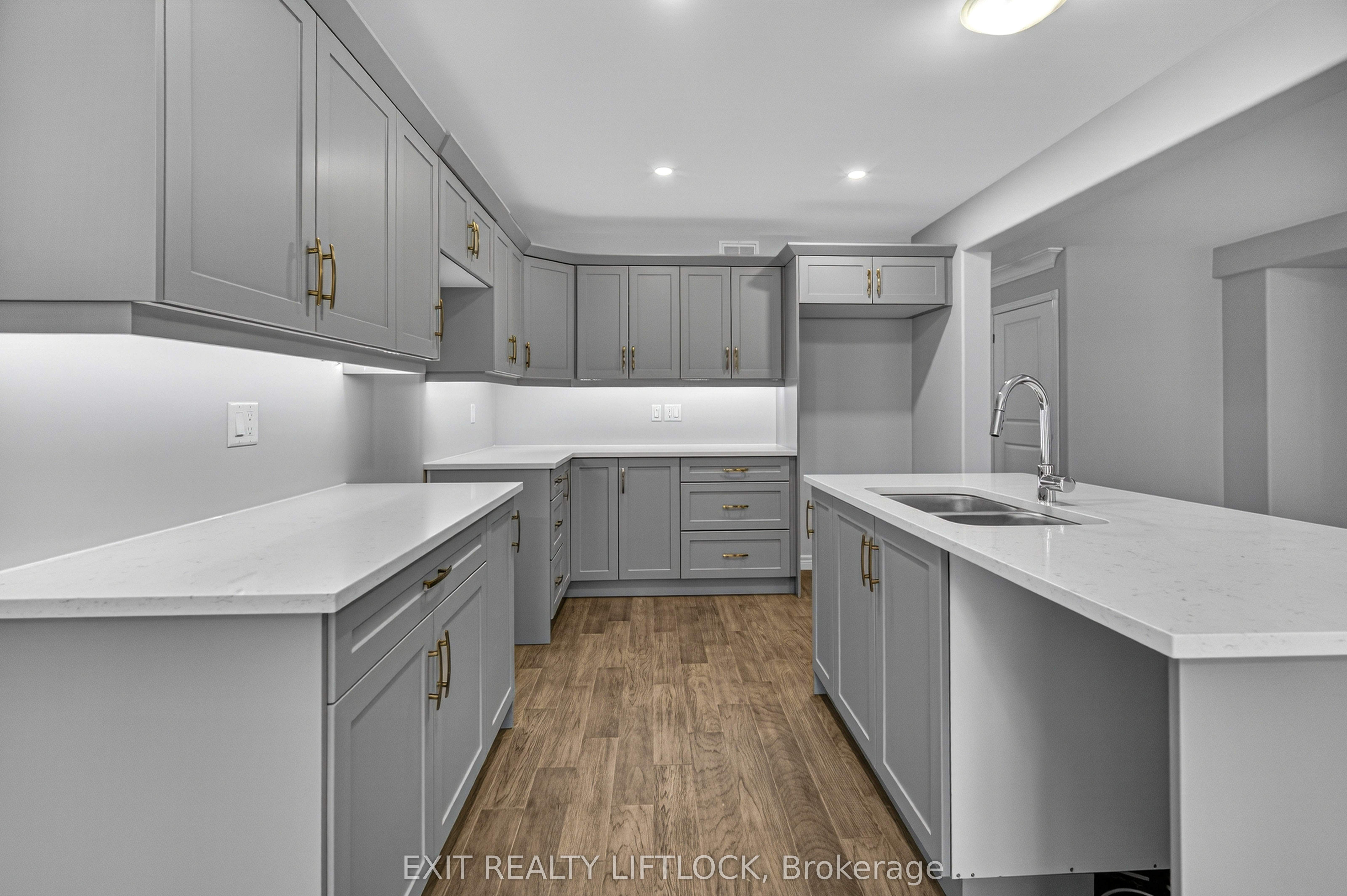 220 O'neil Street Property Photo 13