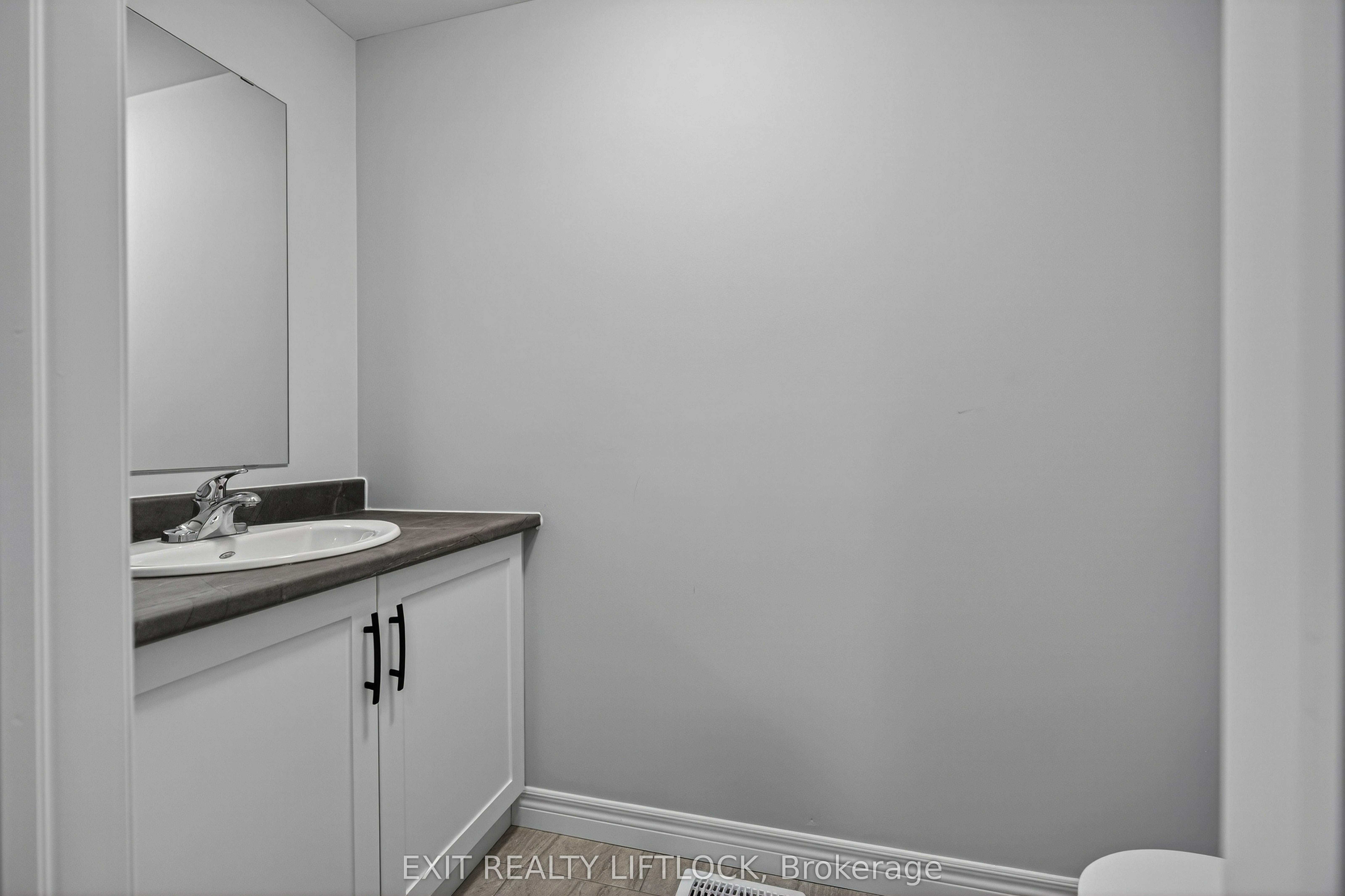 220 O'neil Street Property Photo 17