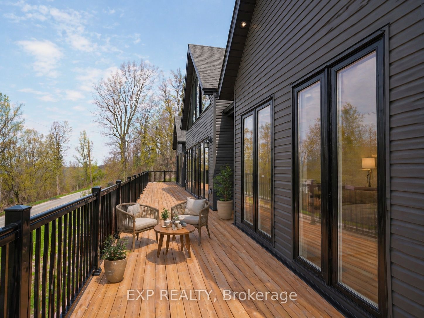 5227 Waldon Road Property Photo 6