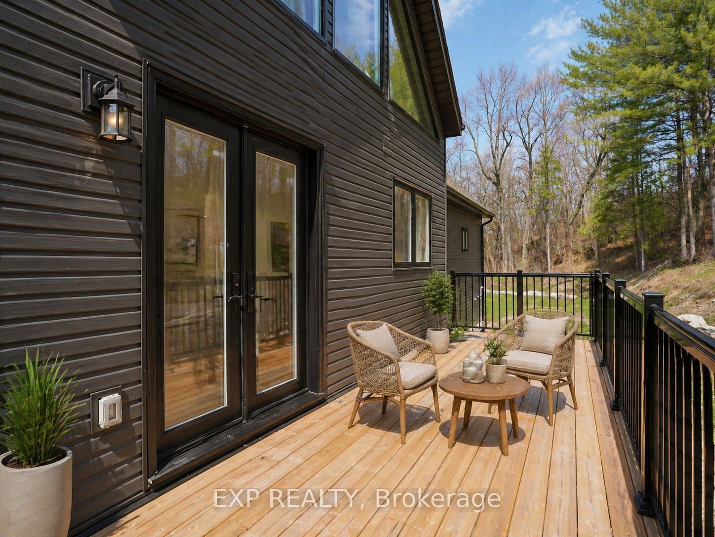 5227 Waldon Road Property Photo 10