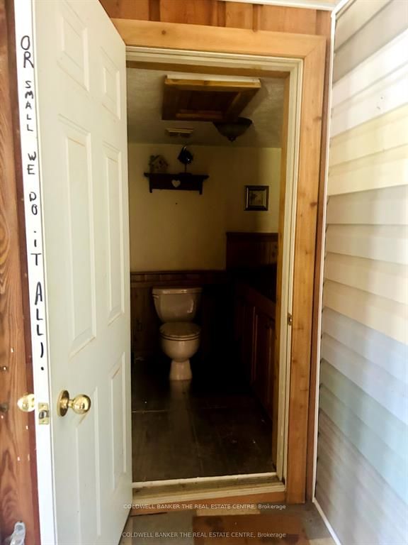 1137 6 Highway Property Photo 13