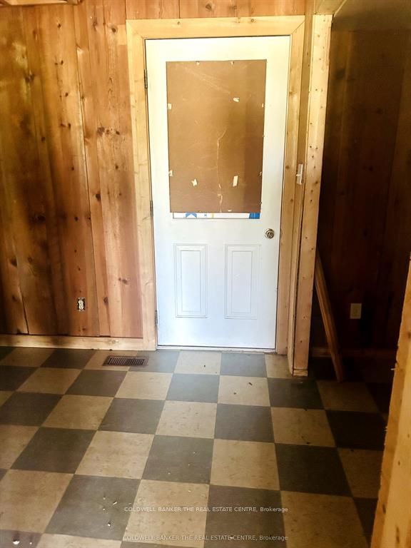 1137 6 Highway Property Photo 15
