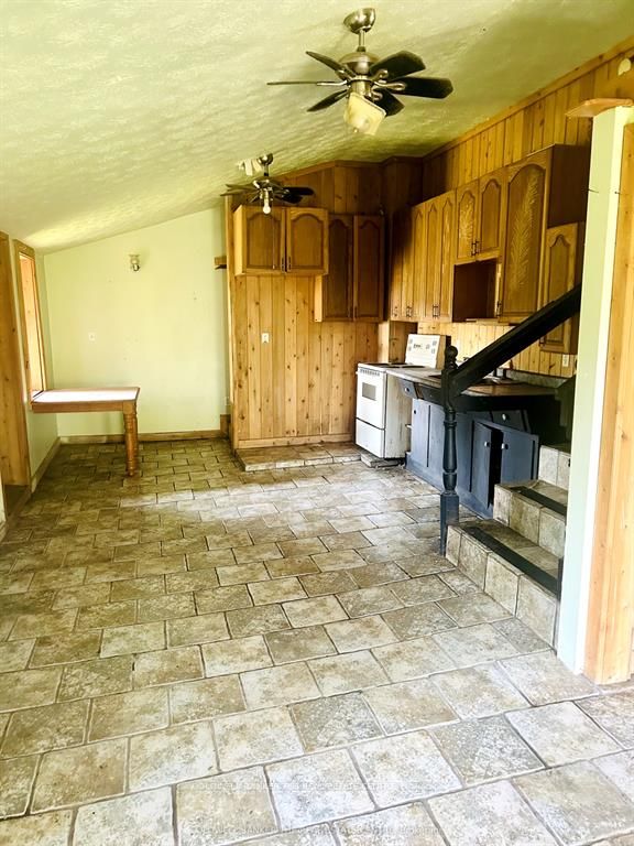 1137 6 Highway Property Photo 25