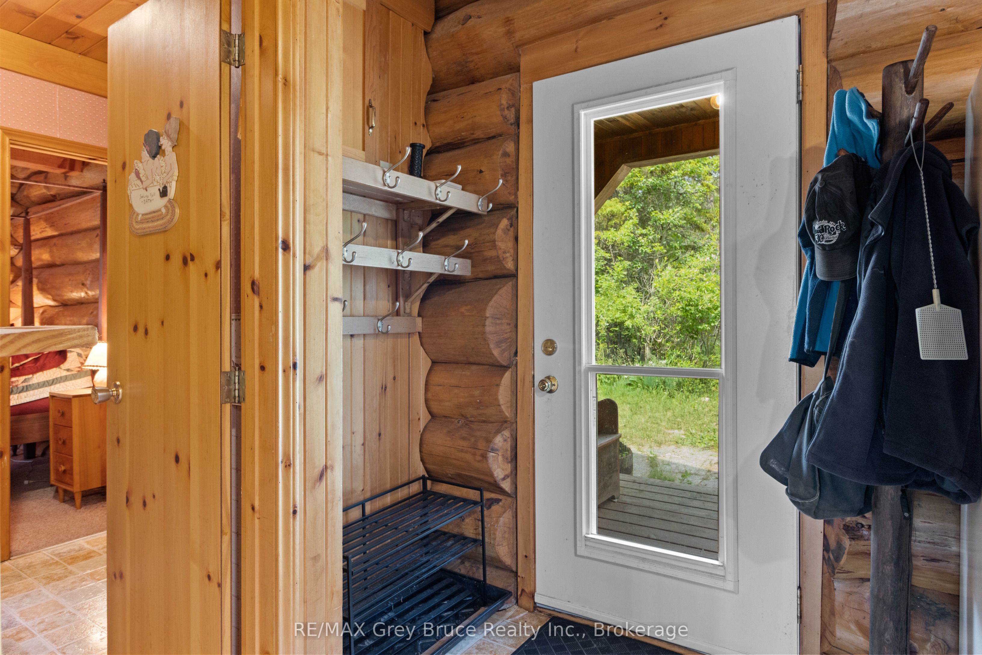 12 Scugog Lane Property Photo 8
