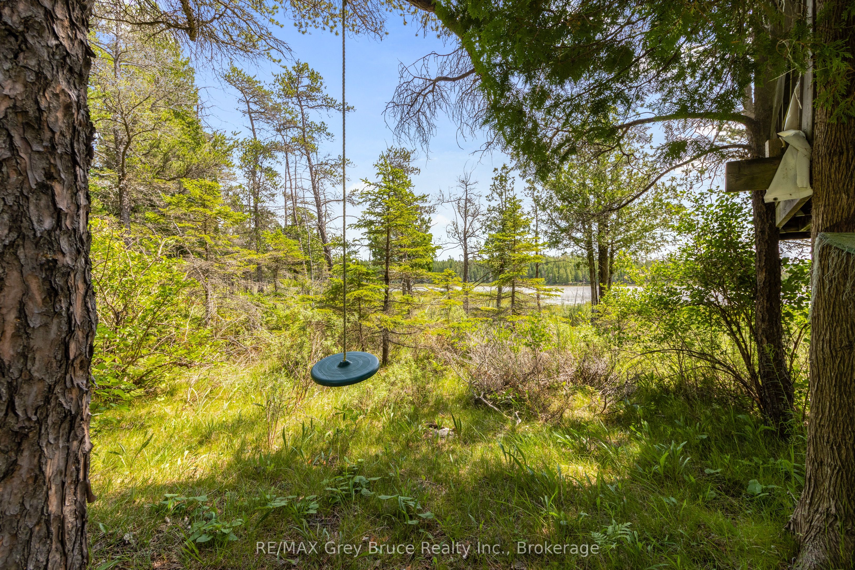 12 Scugog Lane Property Photo 35