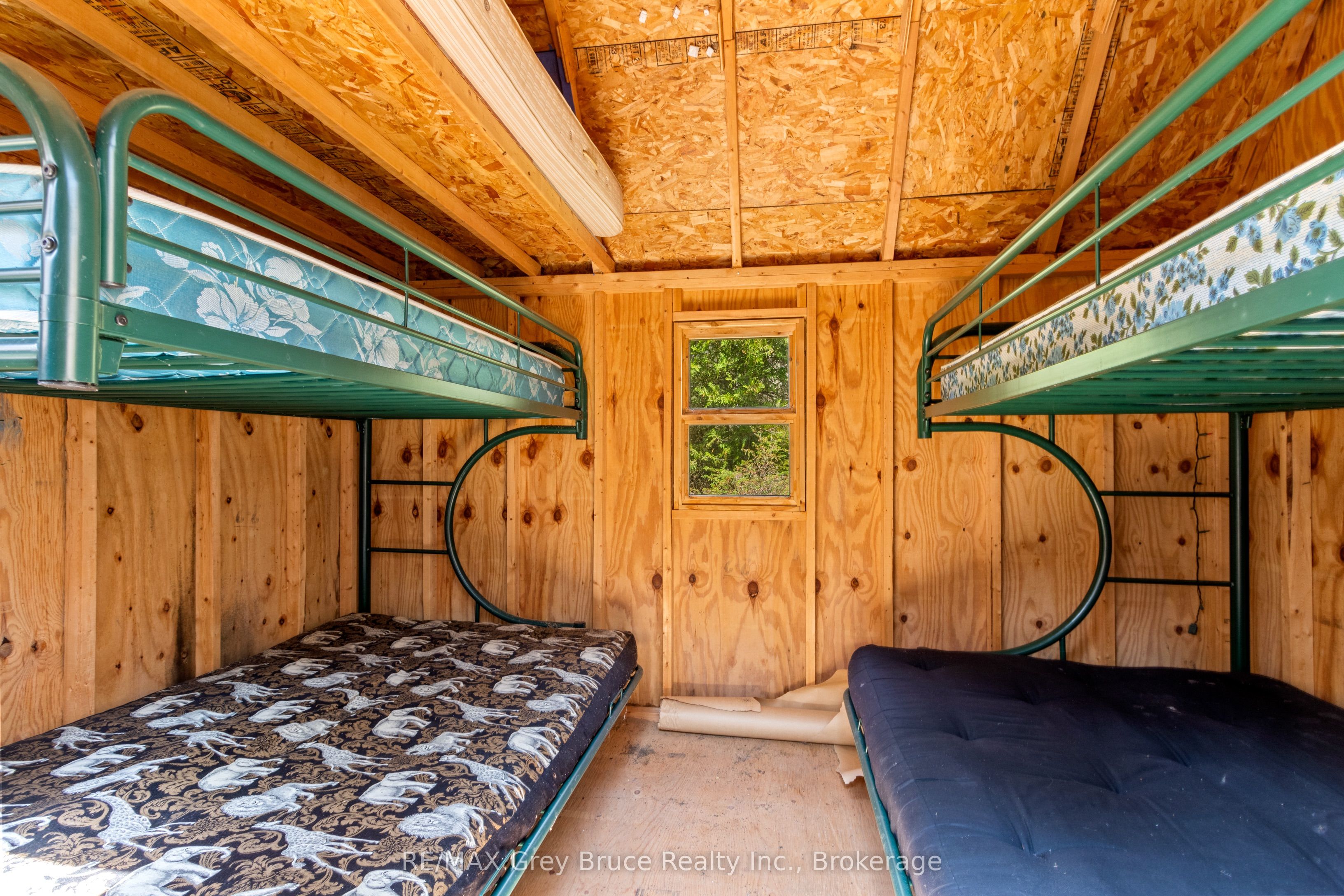 12 Scugog Lane Property Photo 46
