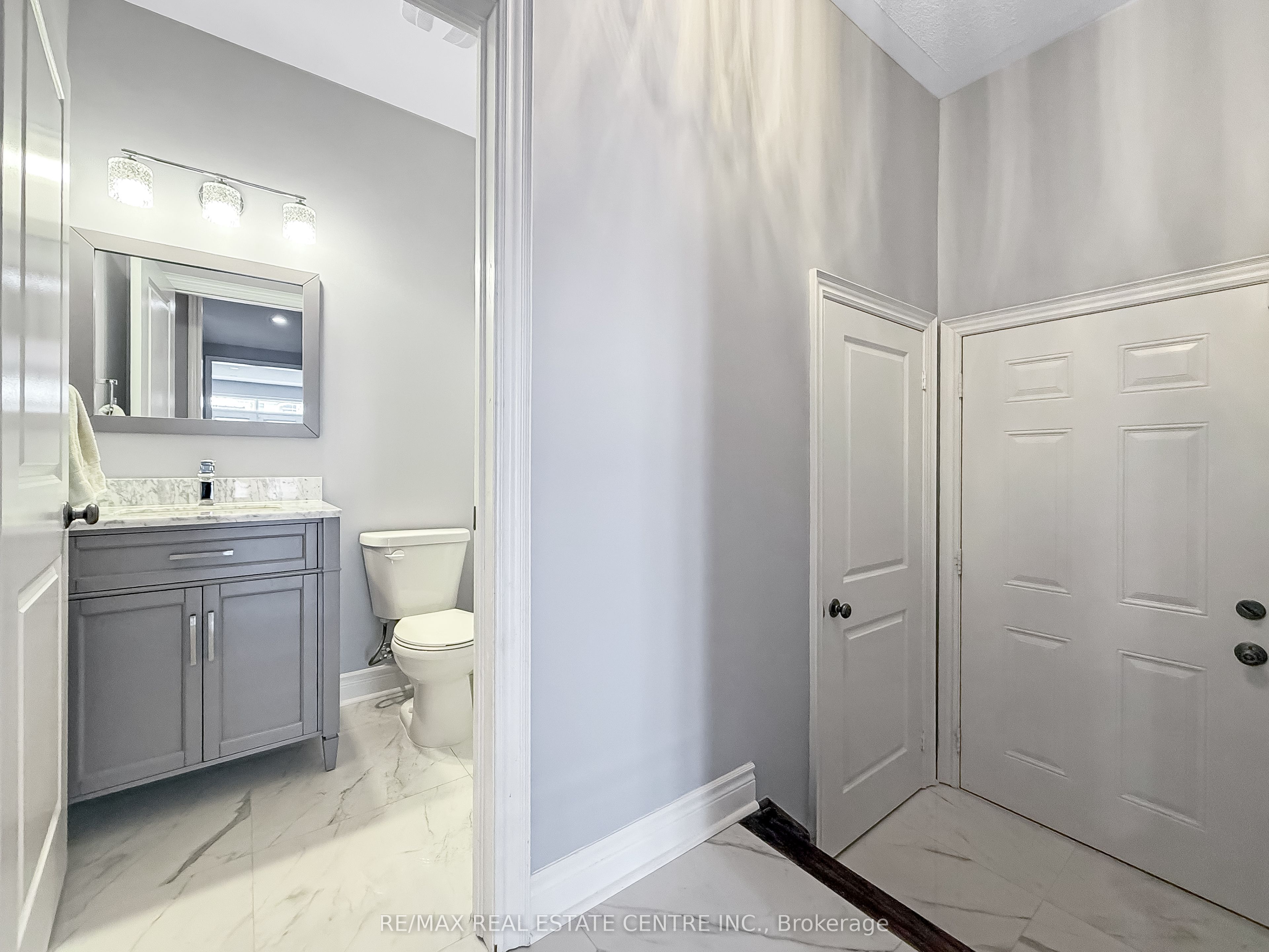 33 Stonegate Avenue Property Photo 9
