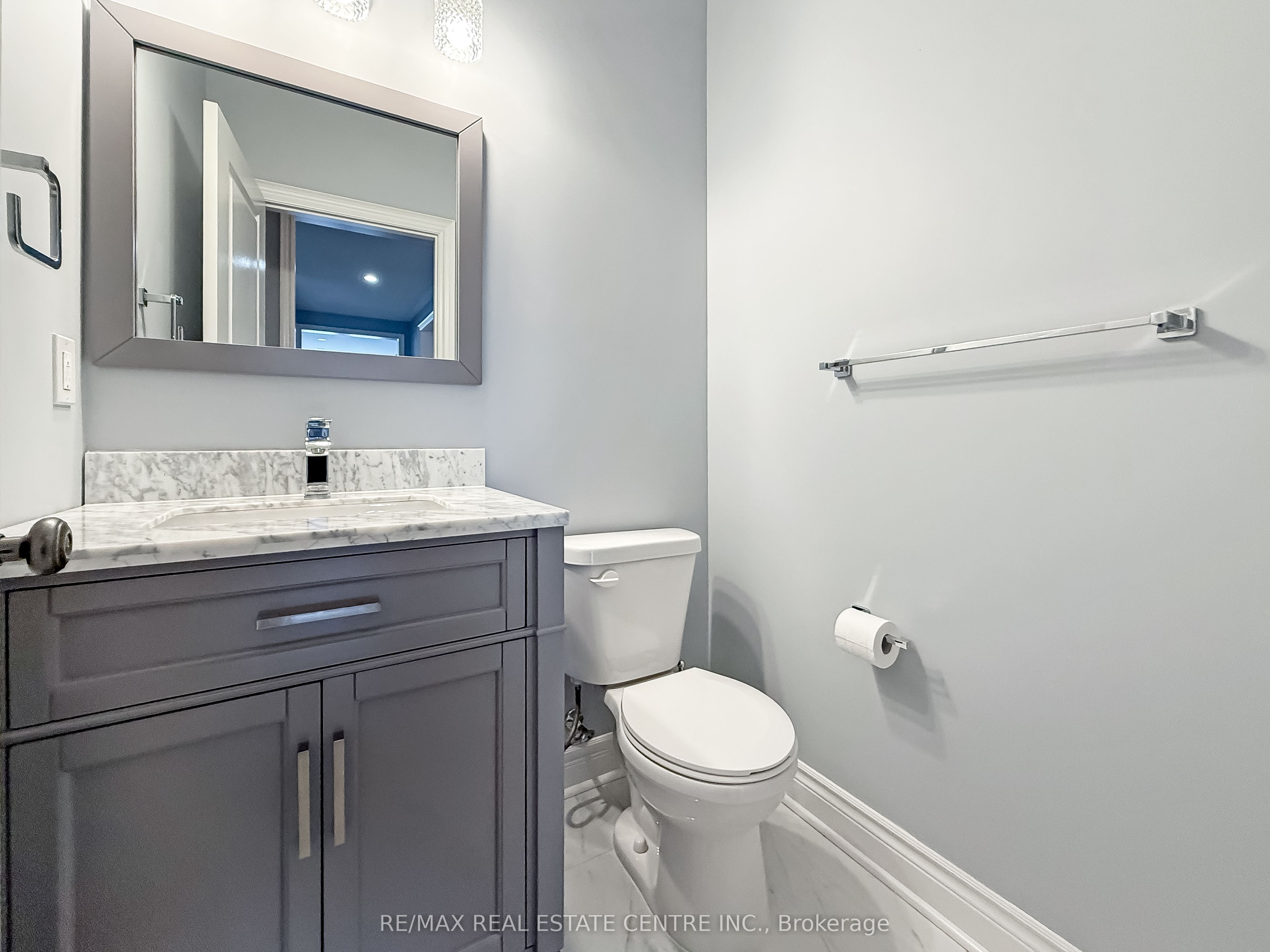 33 Stonegate Avenue Property Photo 10