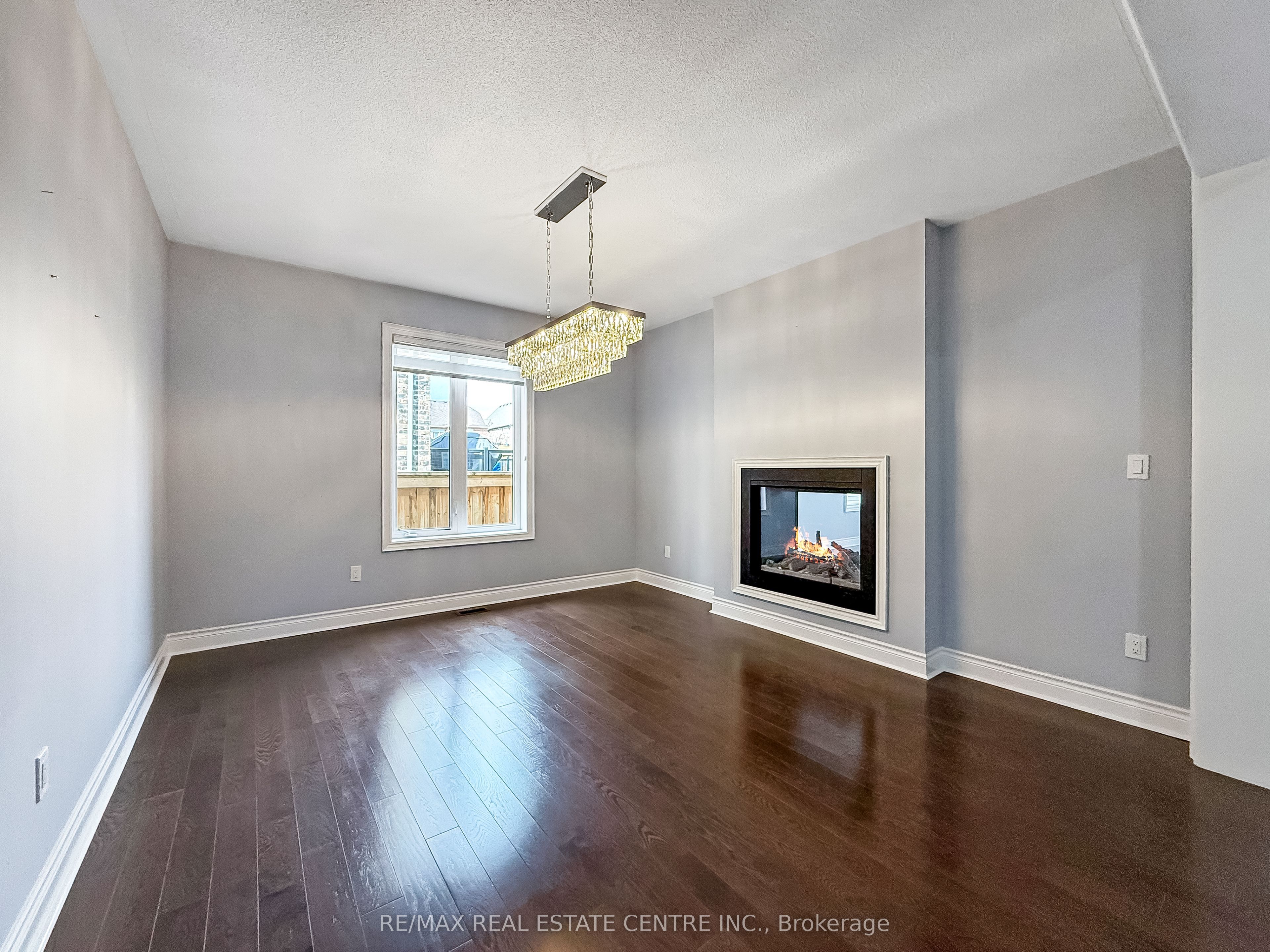 33 Stonegate Avenue Property Photo 11