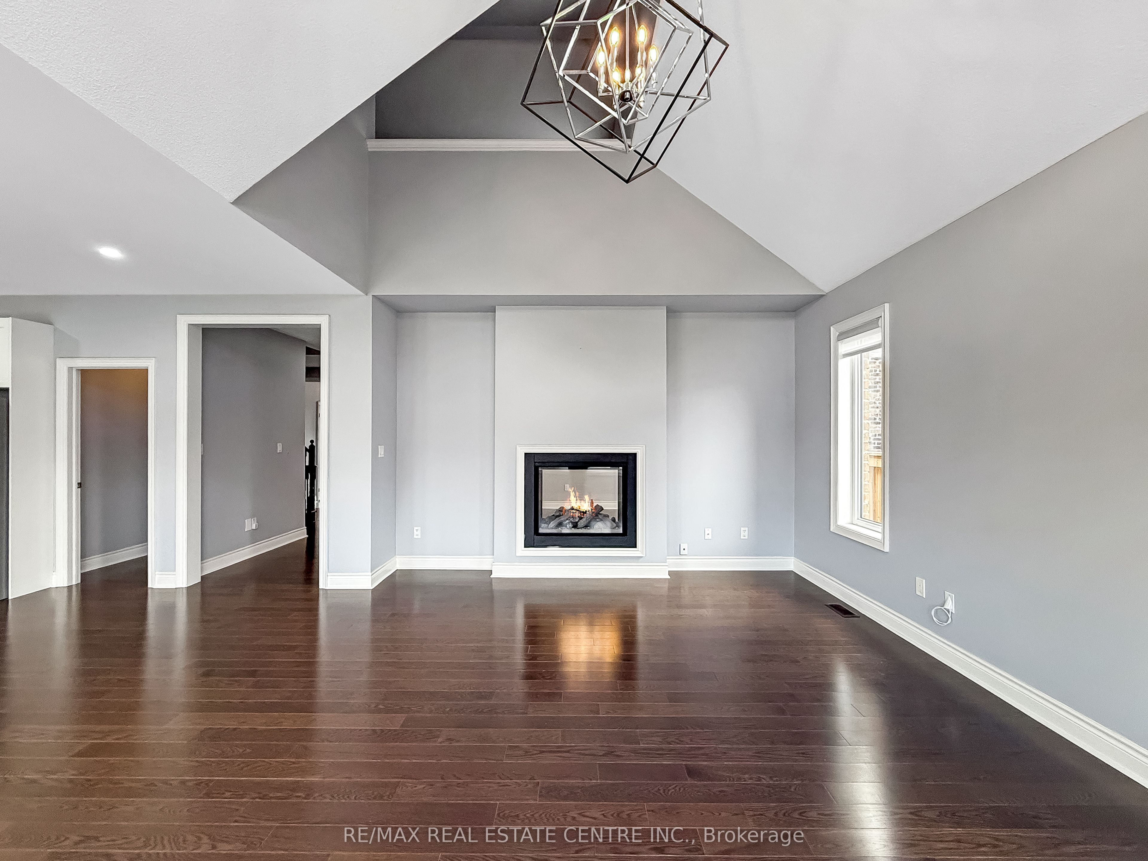 33 Stonegate Avenue Property Photo 22
