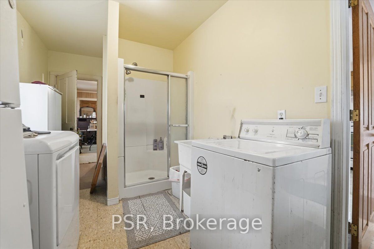 2537 Stevensville Road Property Photo 12