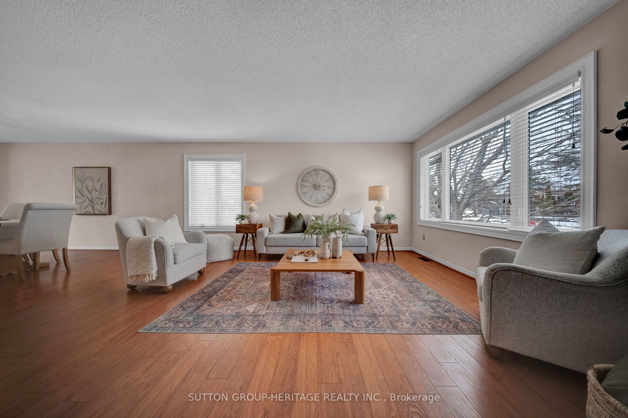 48 Cedartree Lane Property Photo 9