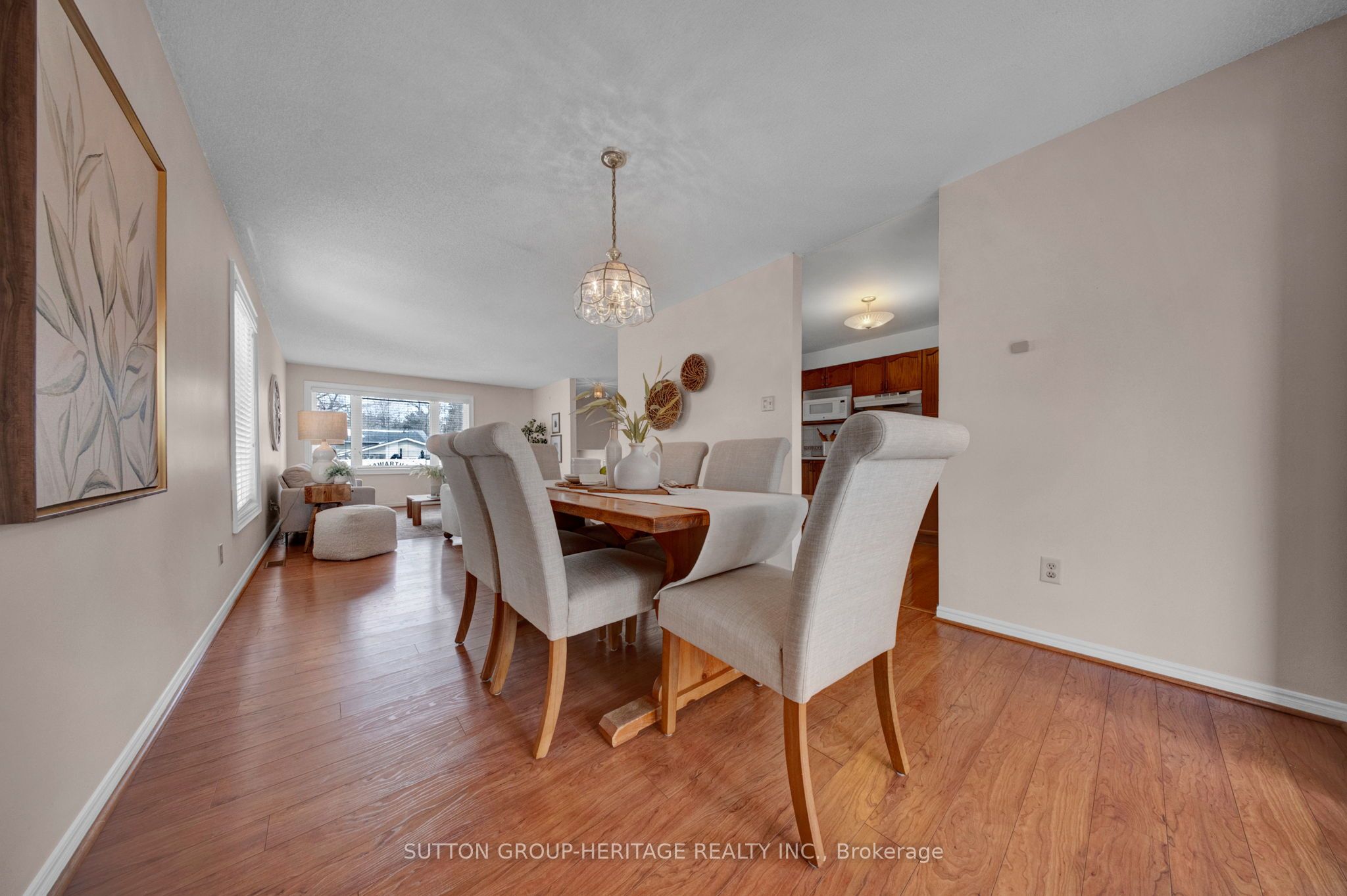 48 Cedartree Lane Property Photo 13