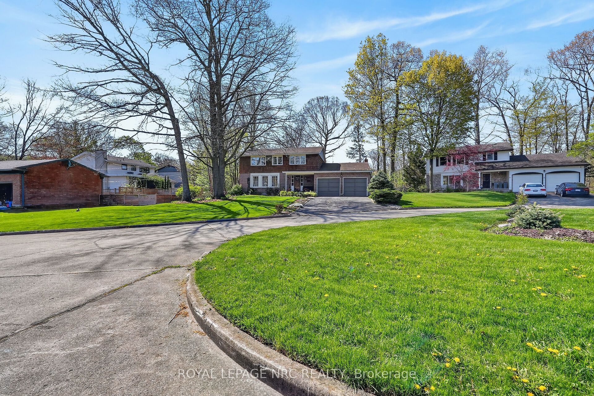 10 Briarfield Crescent Property Photo 3