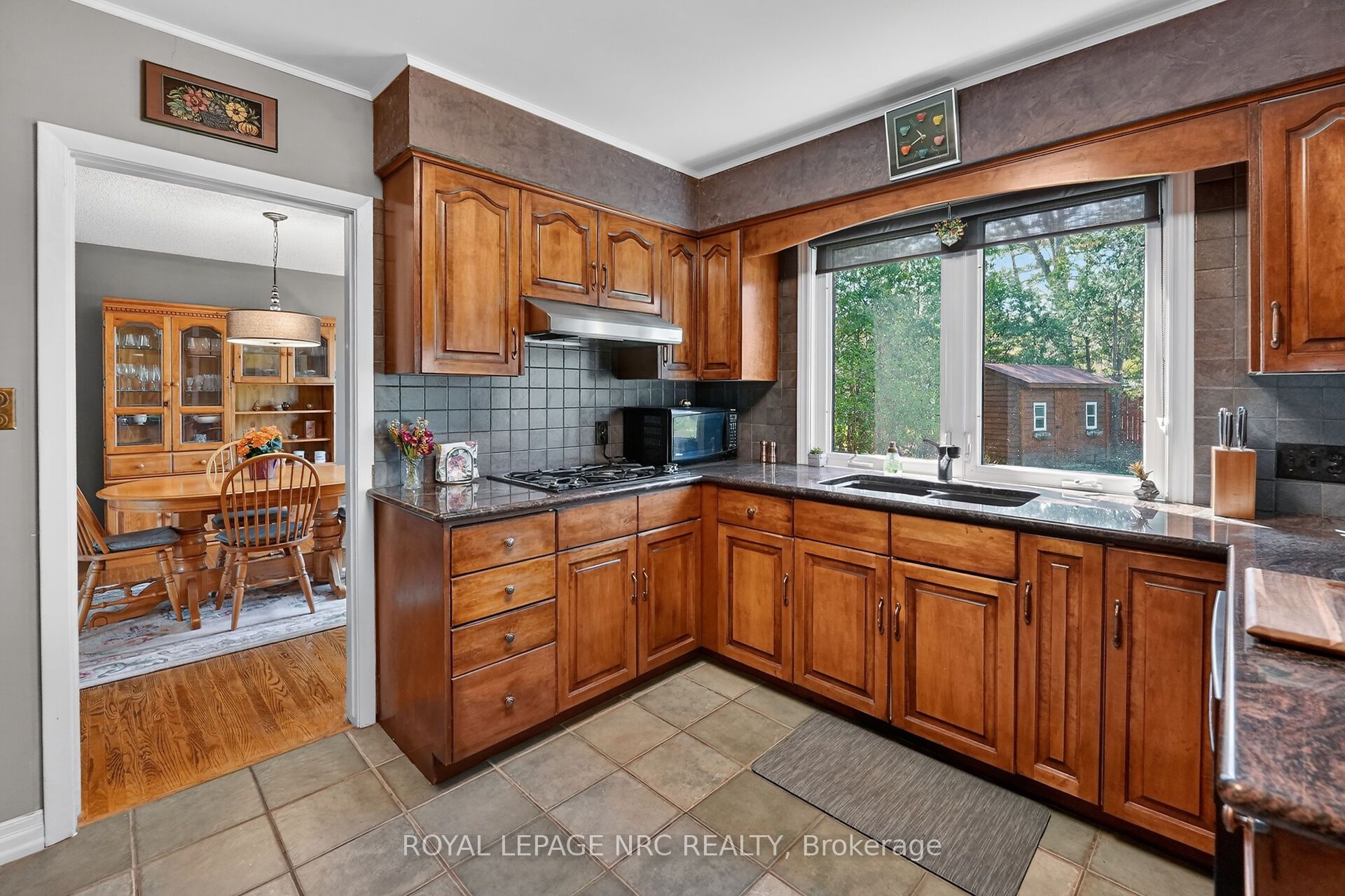 10 Briarfield Crescent Property Photo 13