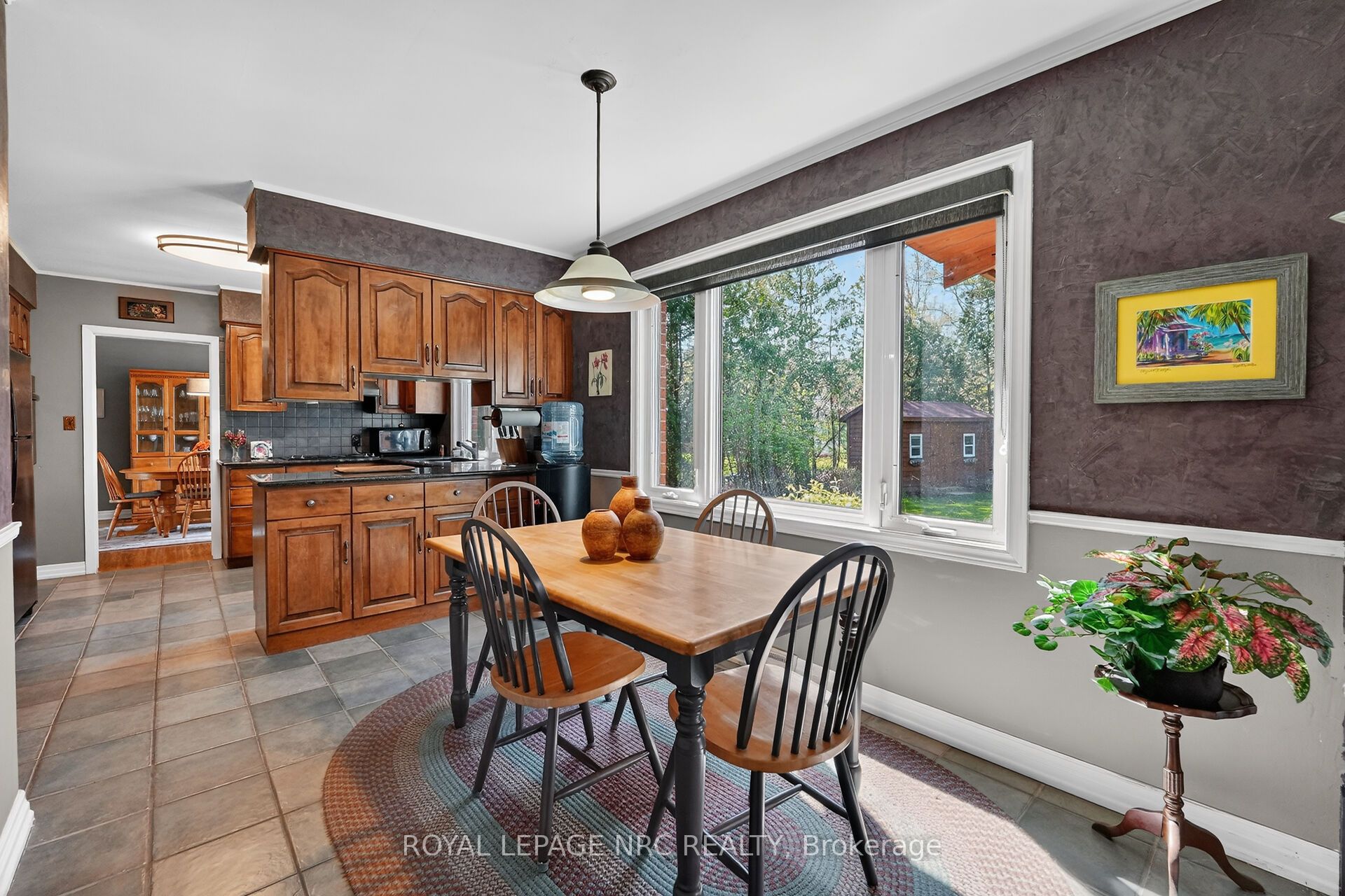 10 Briarfield Crescent Property Photo 16
