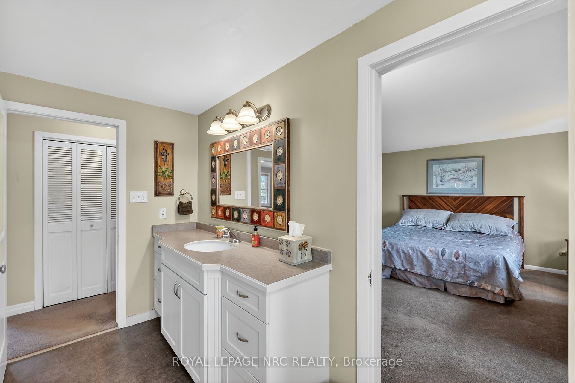 10 Briarfield Crescent Property Photo 23