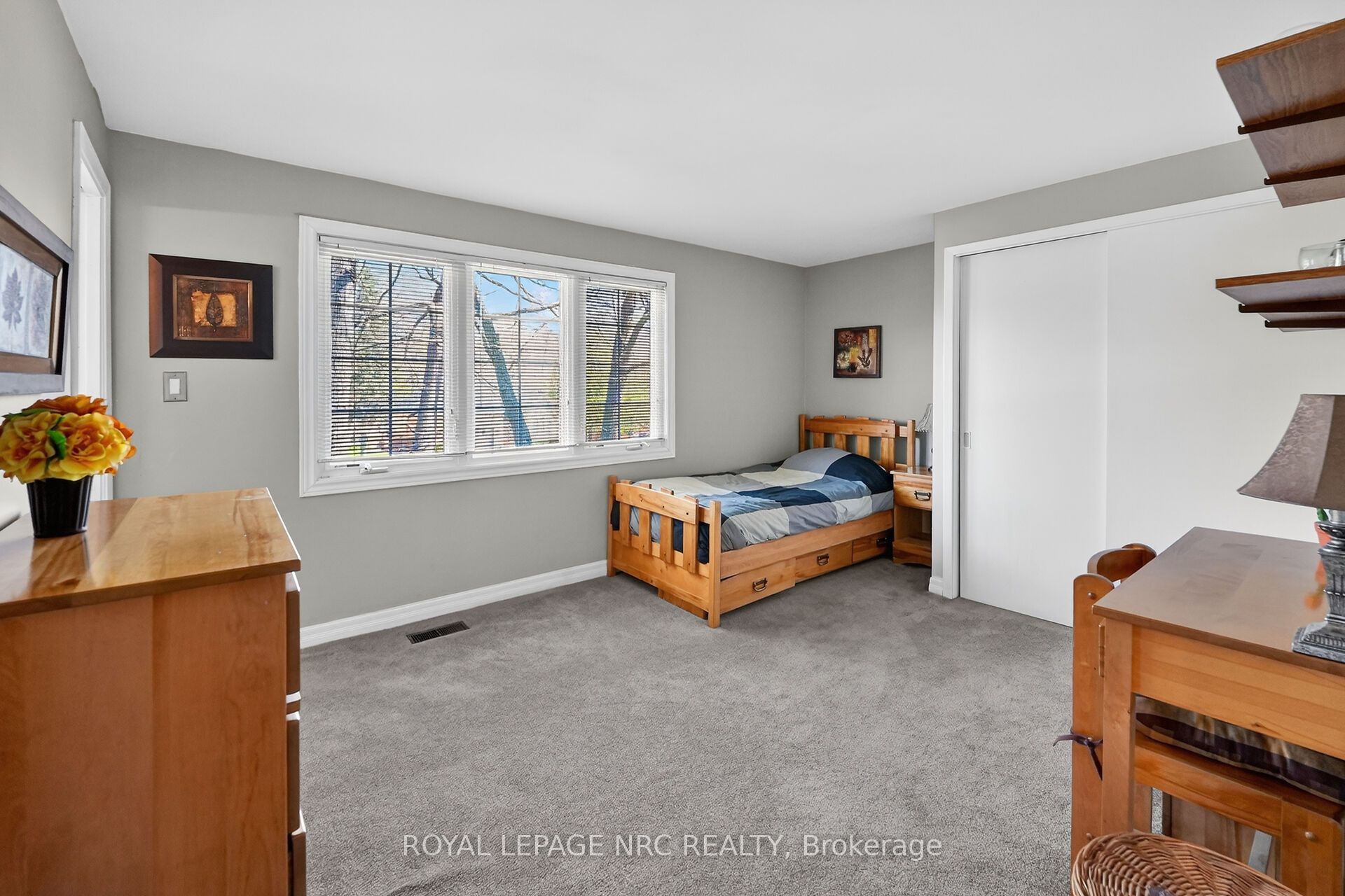 10 Briarfield Crescent Property Photo 25