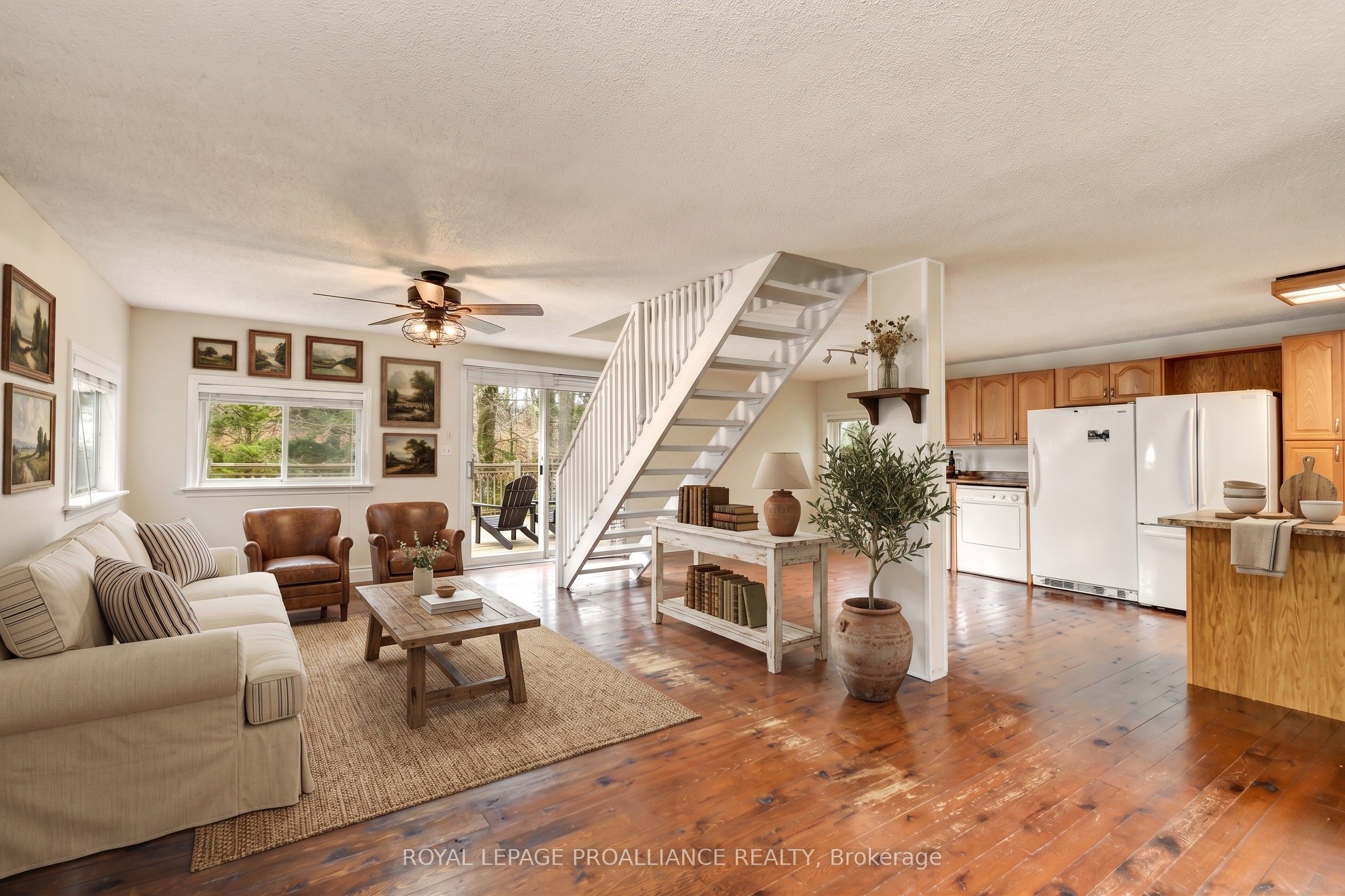1407 Spooks Bay Lane Property Photo 4